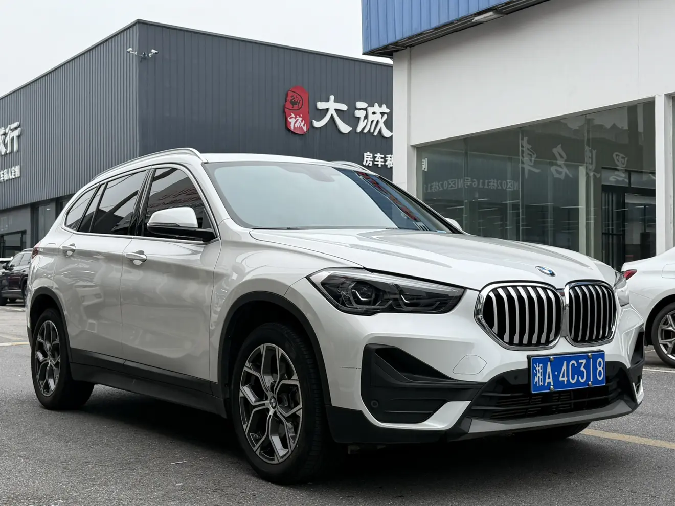BMW X1