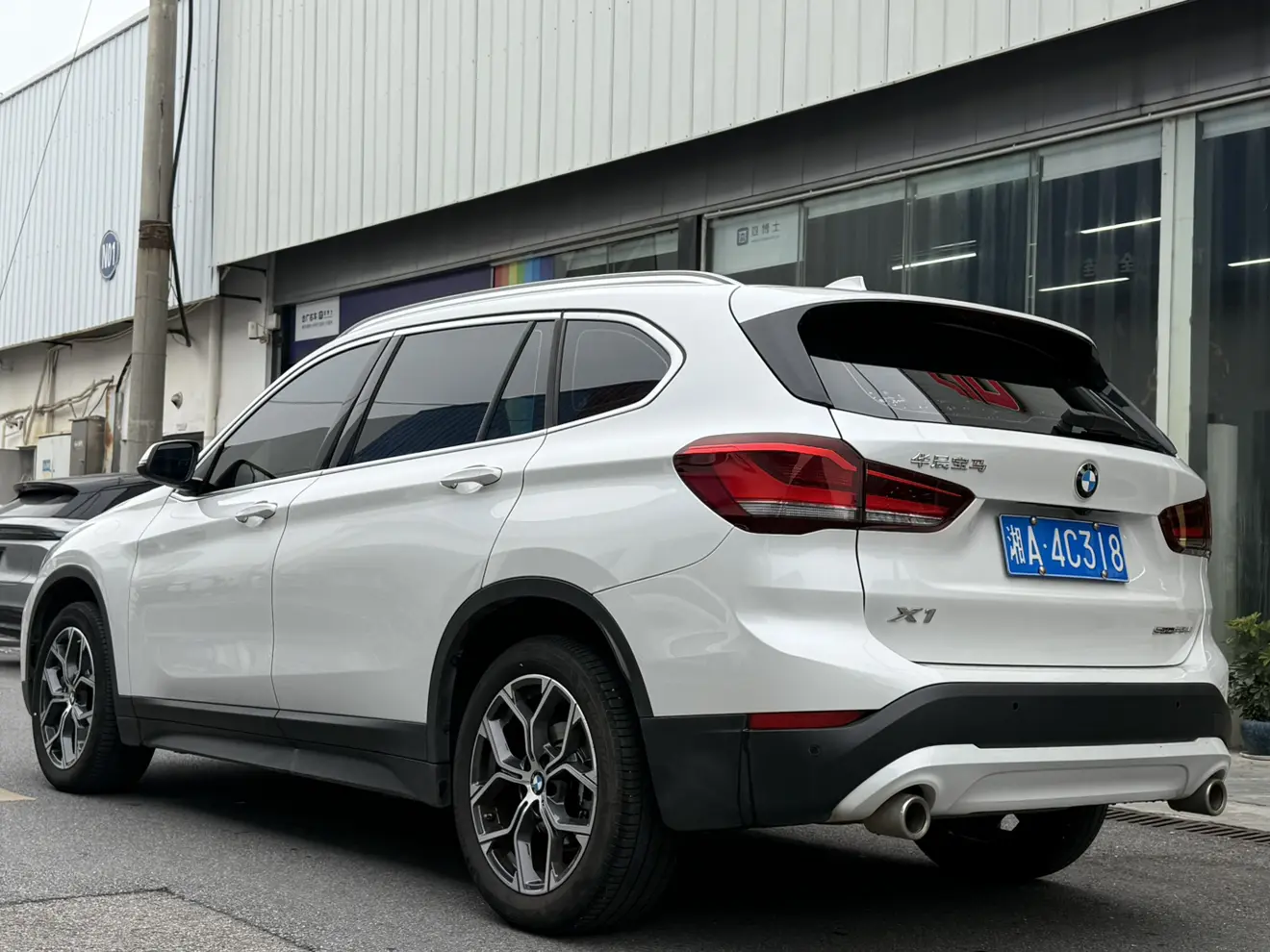 BMW X1