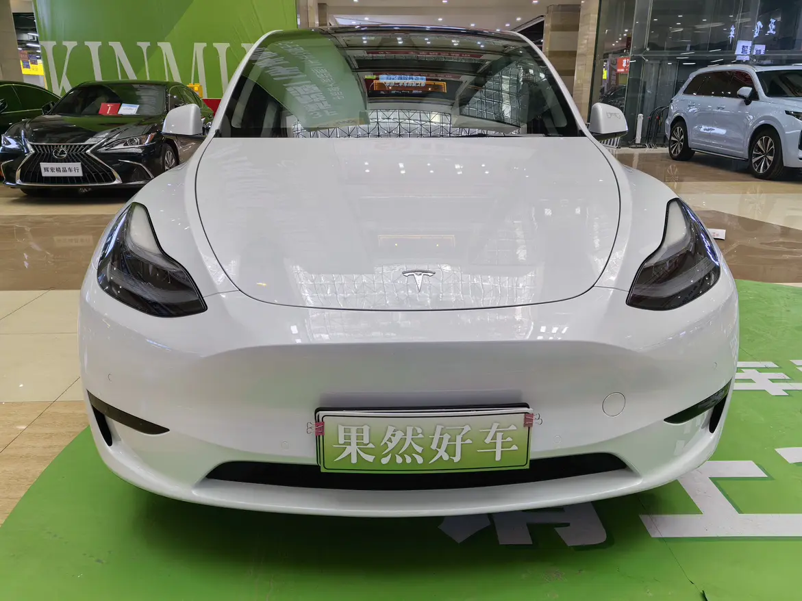 Tesla Model Y  из Китая