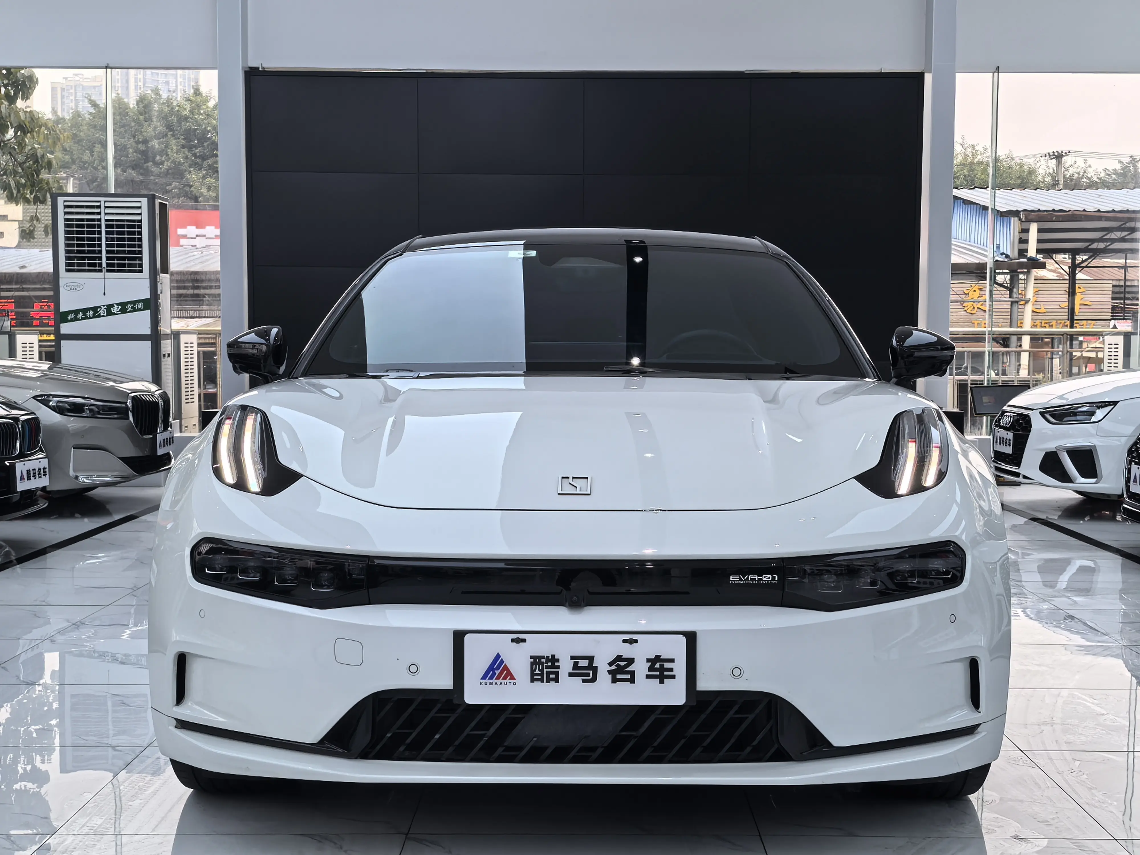 ZEEKR 001  из Китая