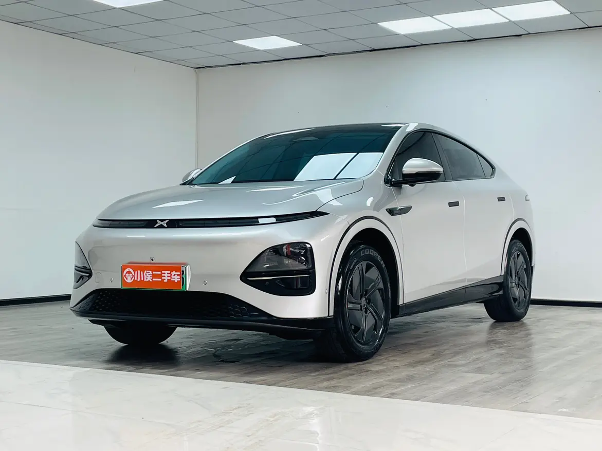 Xpeng G6  из Китая