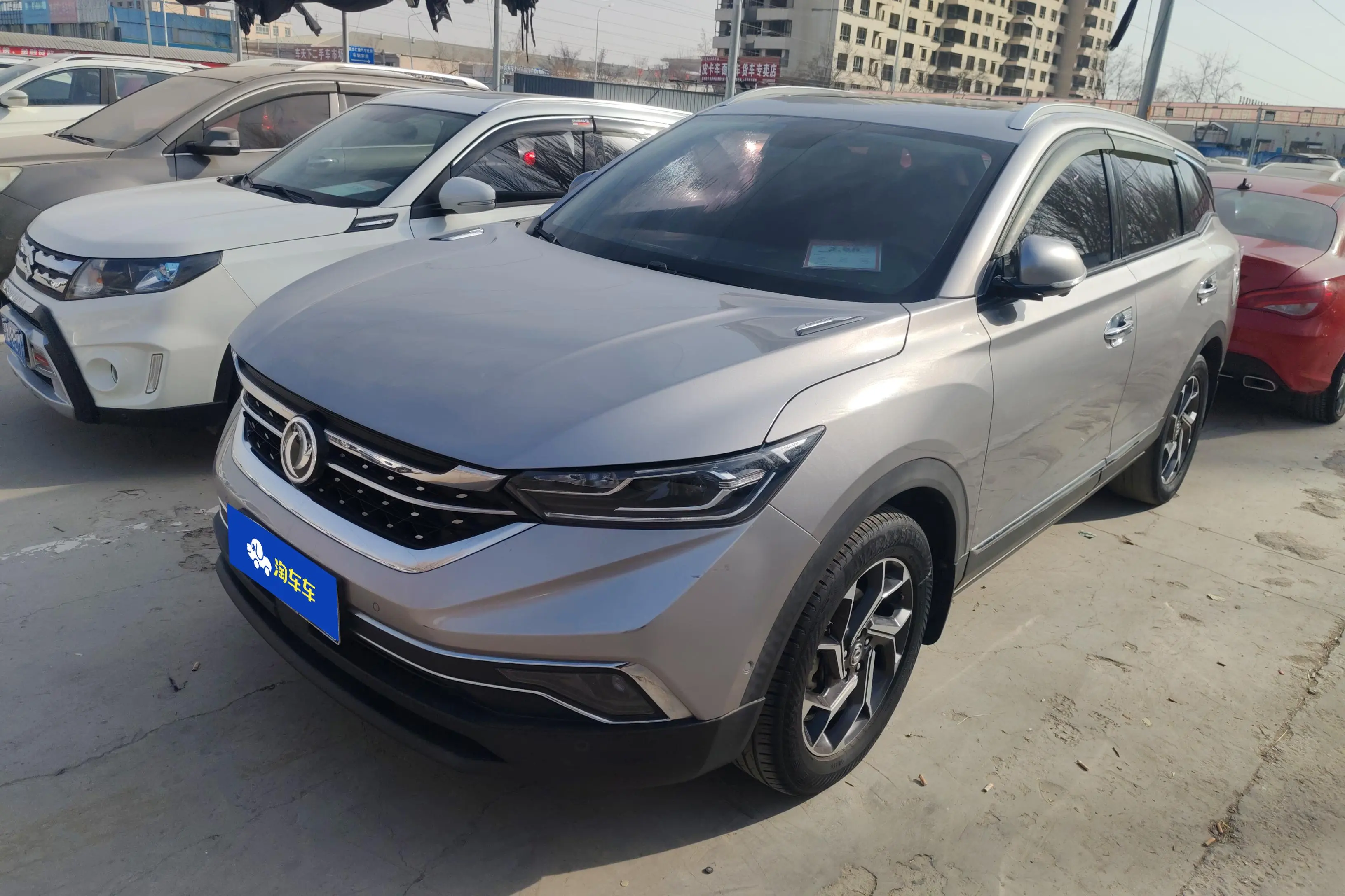 Dongfeng Fengshen AX7  из Китая