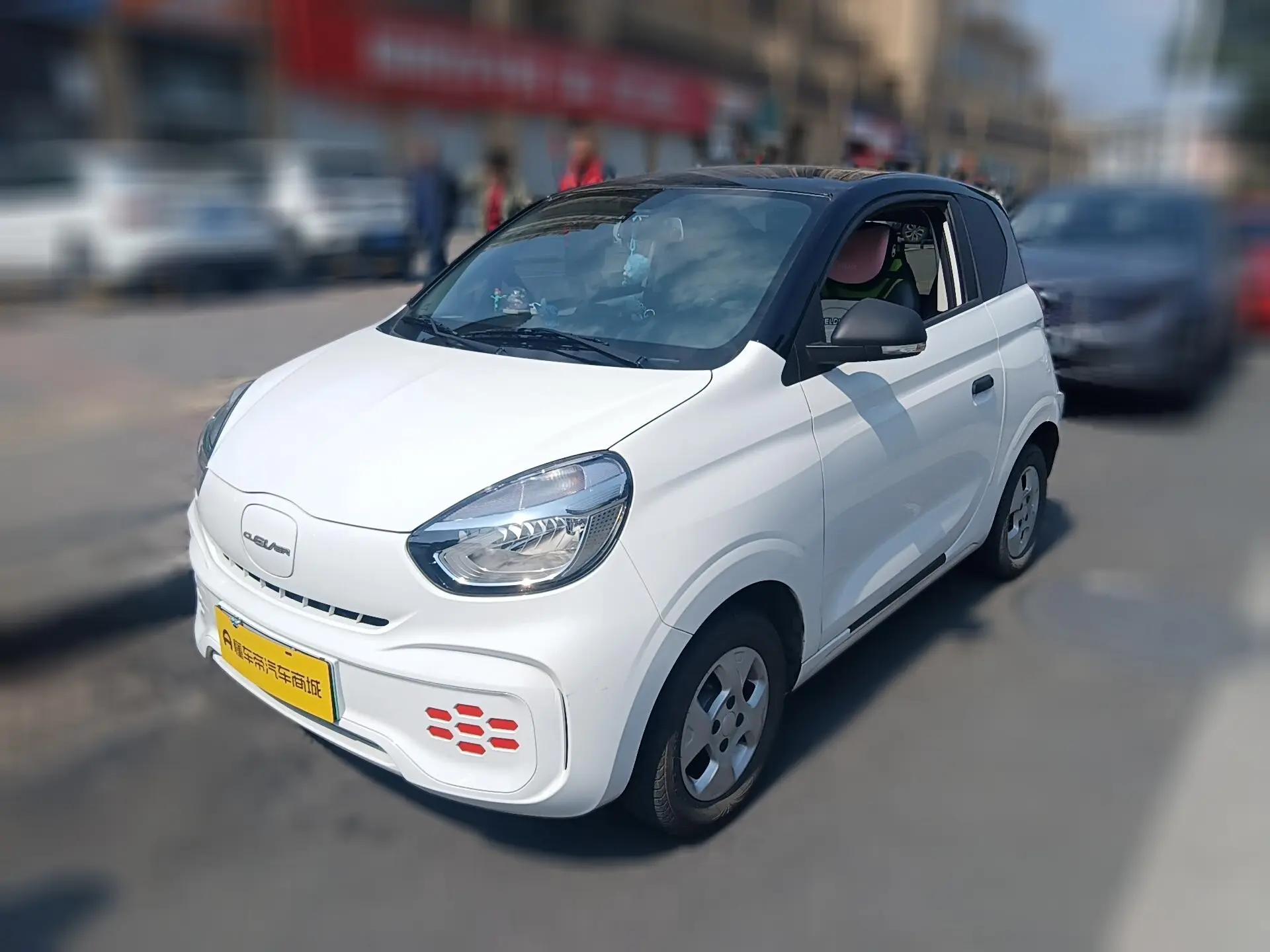 Roewe CLEVER  из Китая