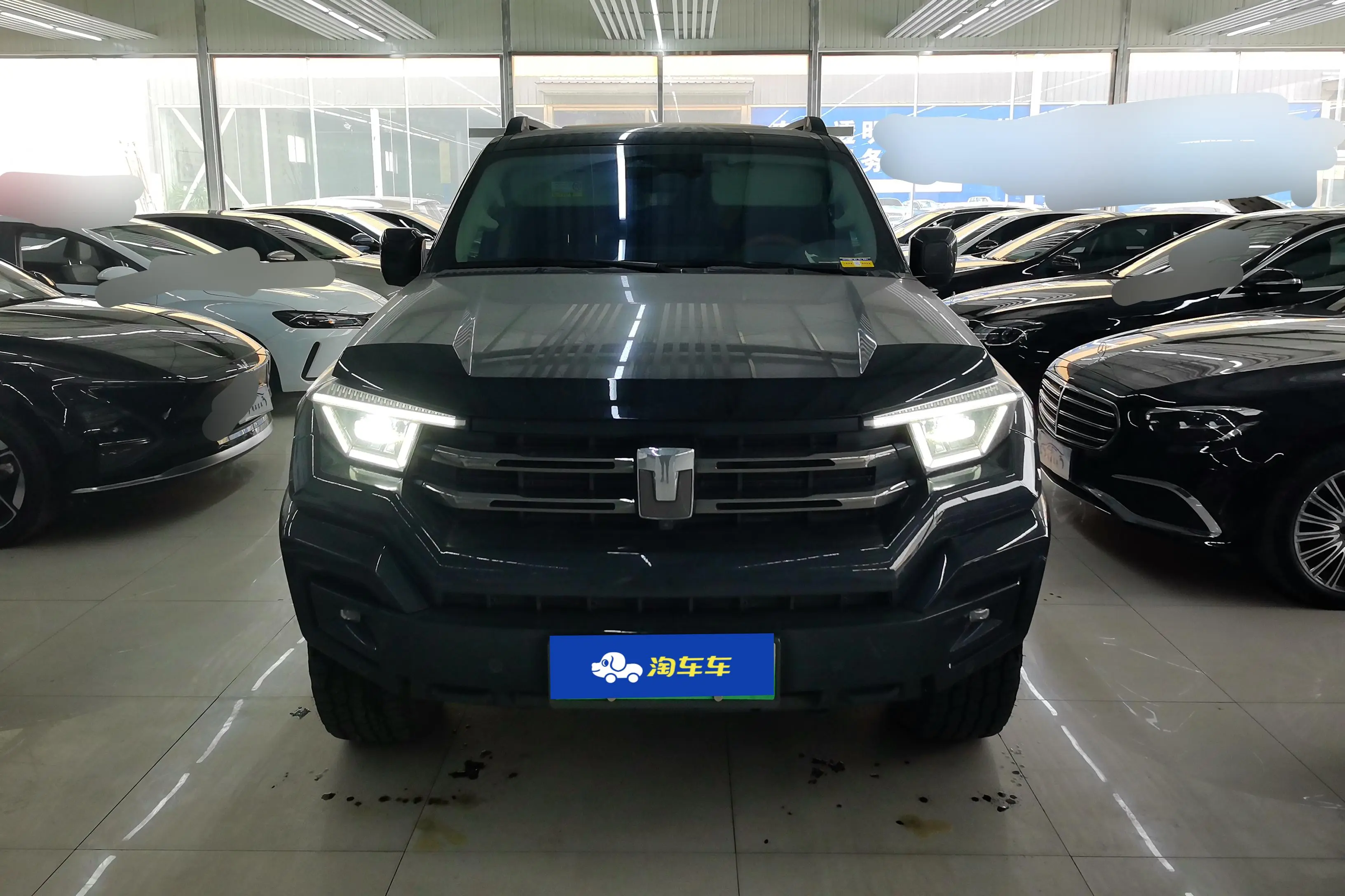 Tank 400 Hi4-T  из Китая