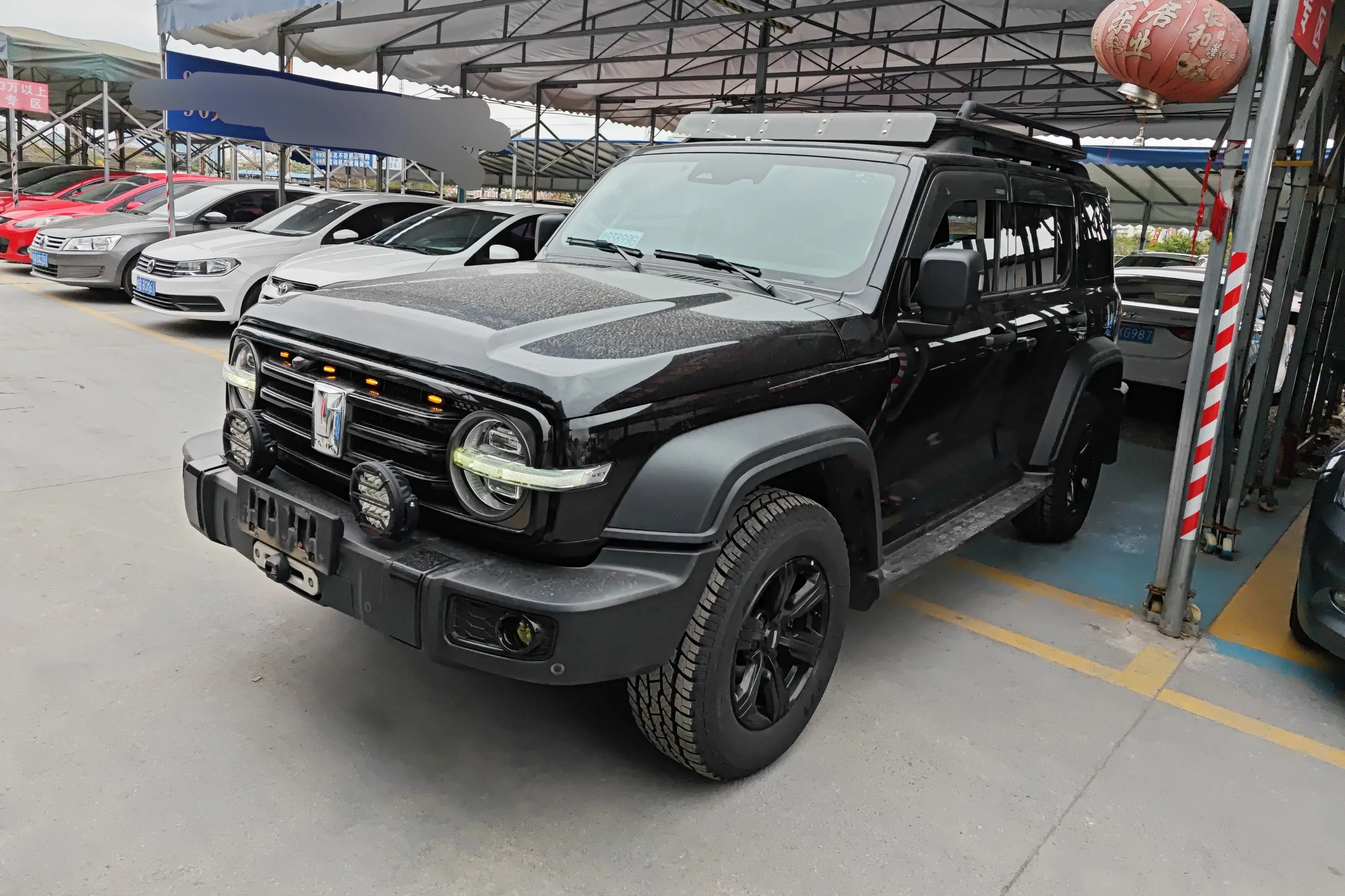 Tank 300  из Китая