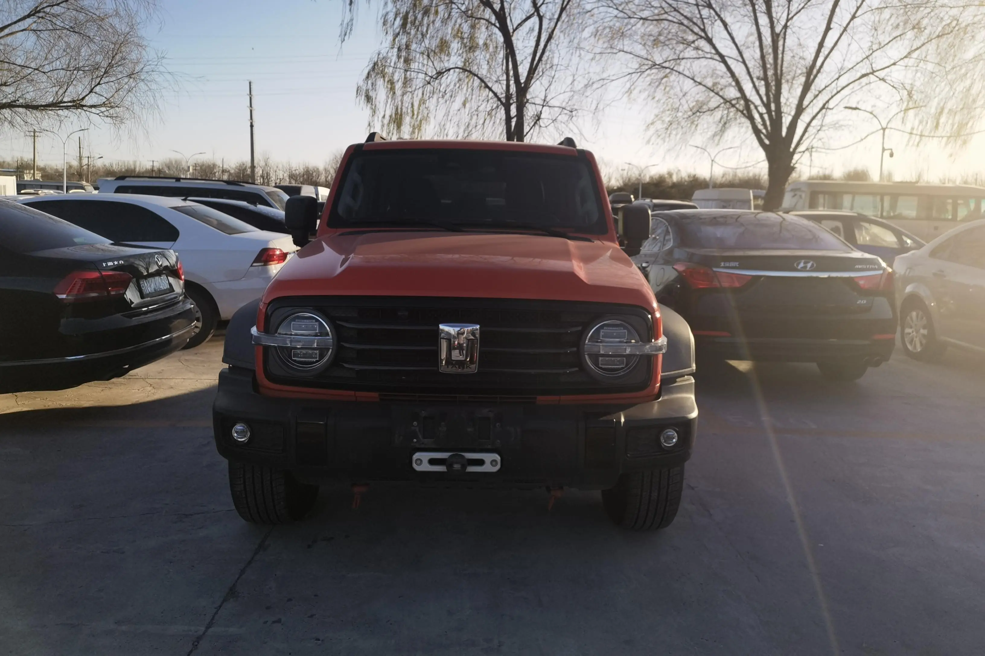 Tank 300  из Китая