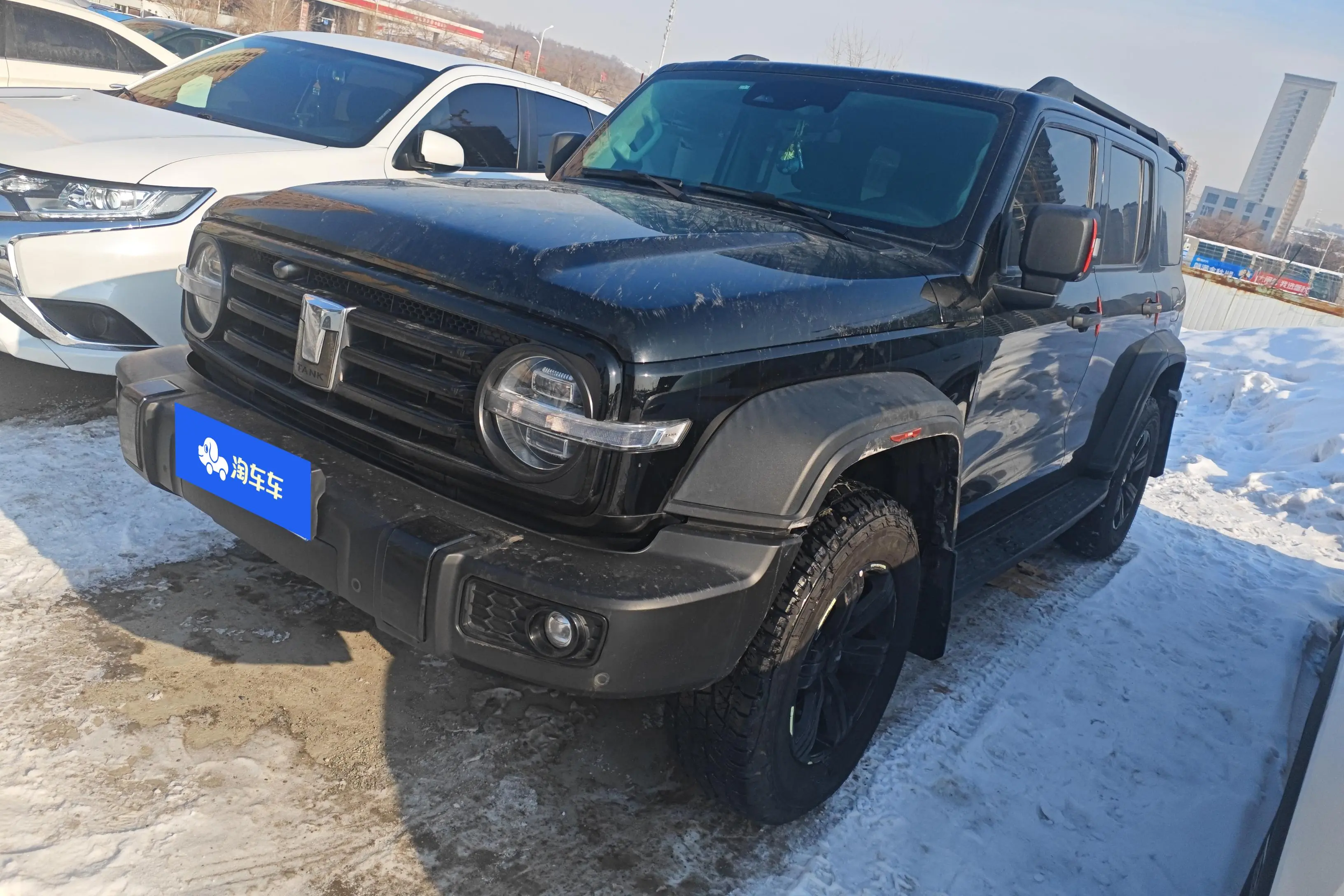 Tank 300  из Китая