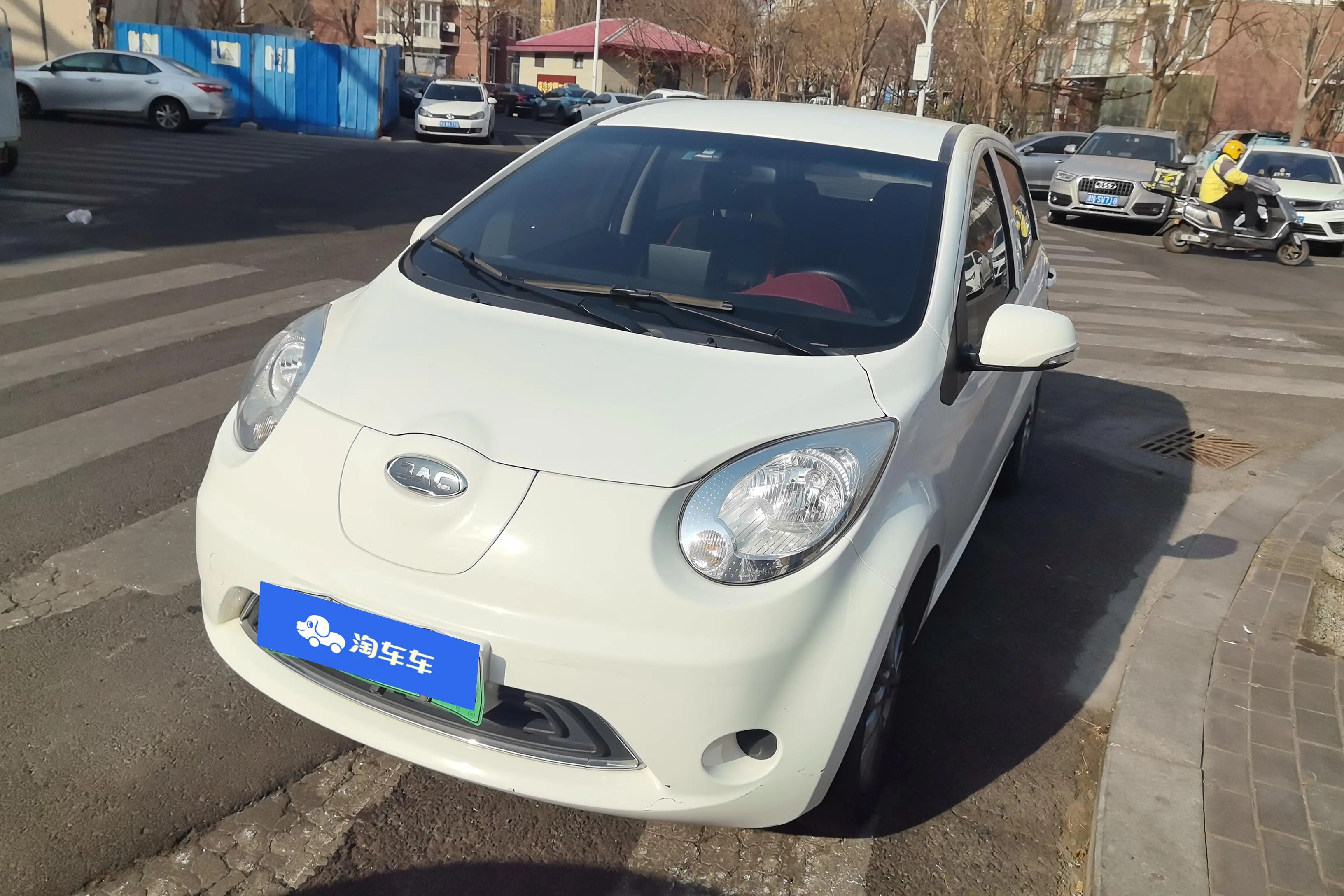 Jiangxi JAC iEV6E  из Китая