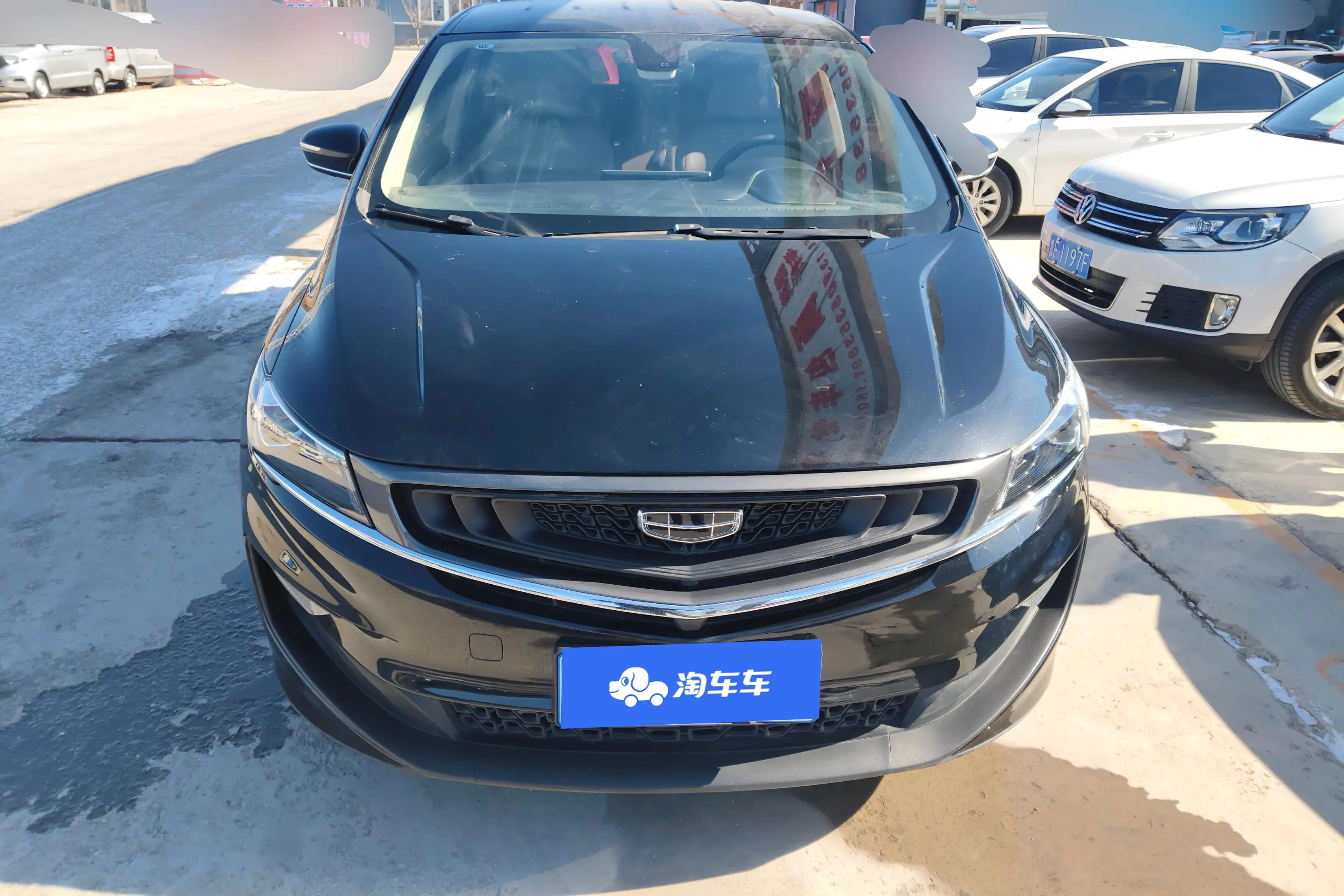 Geely Jiaji  из Китая