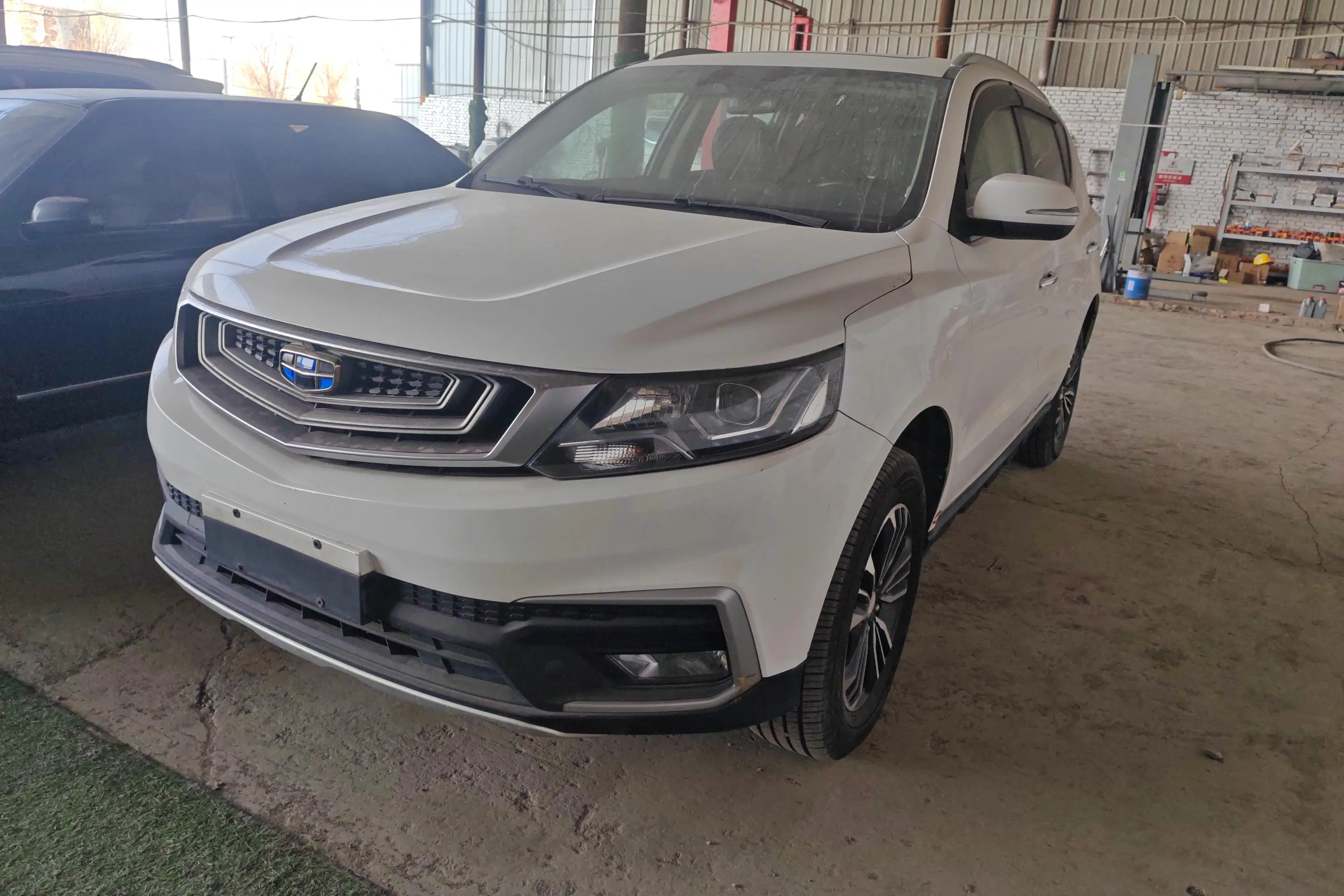 Geely Vision X6  из Китая