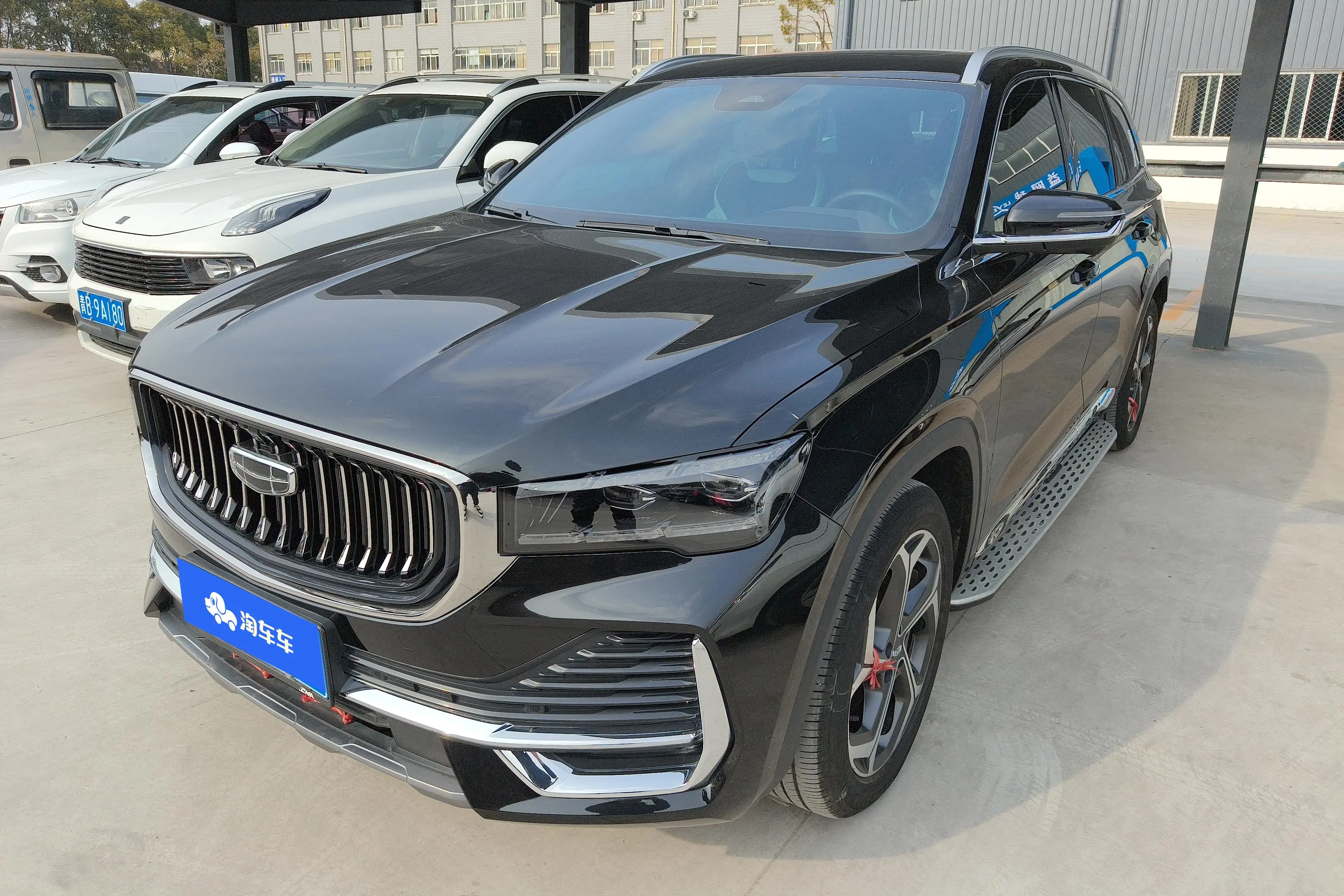 Geely Monjaro (Xingyue L)  из Китая