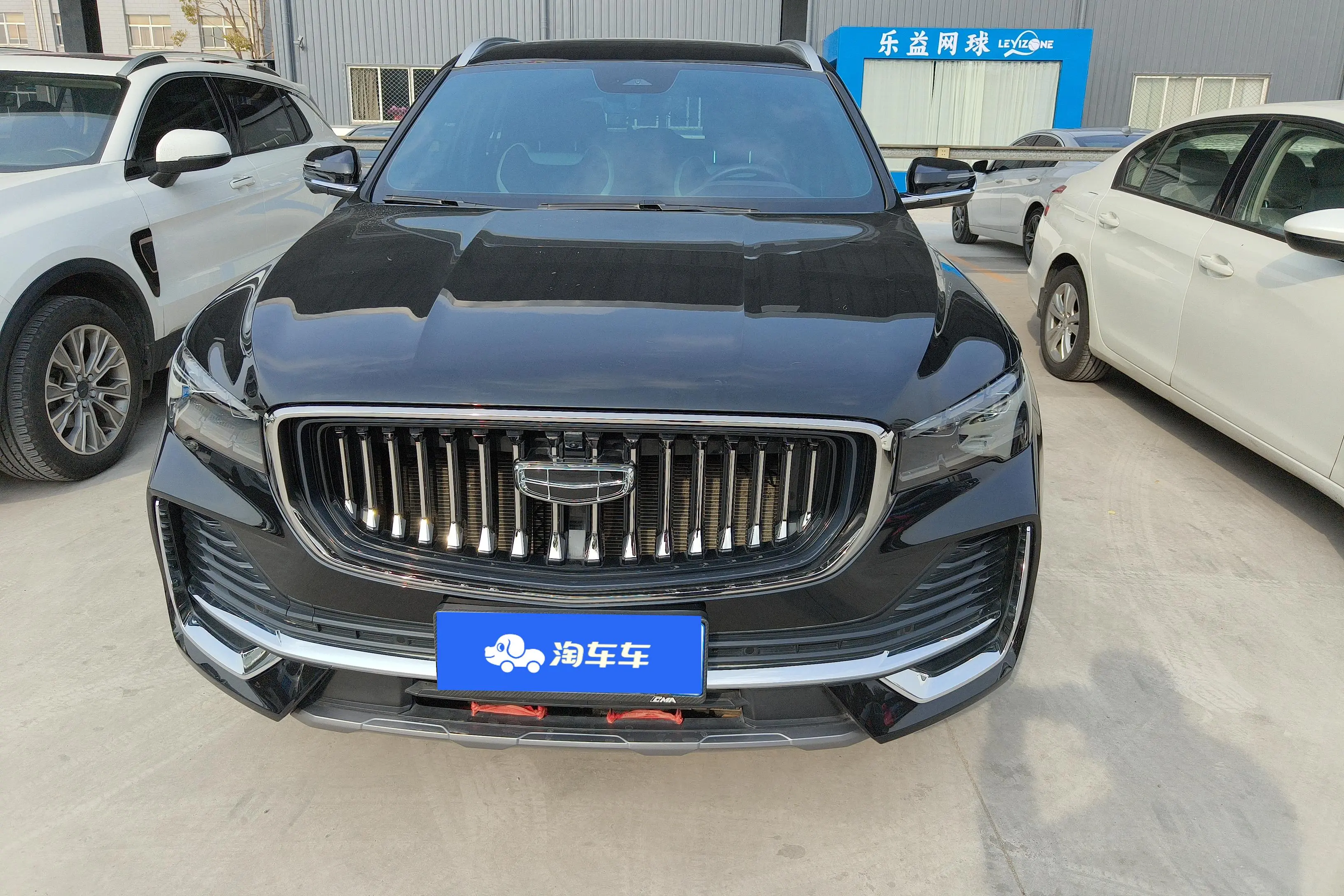 Geely Monjaro (Xingyue L)  из Китая