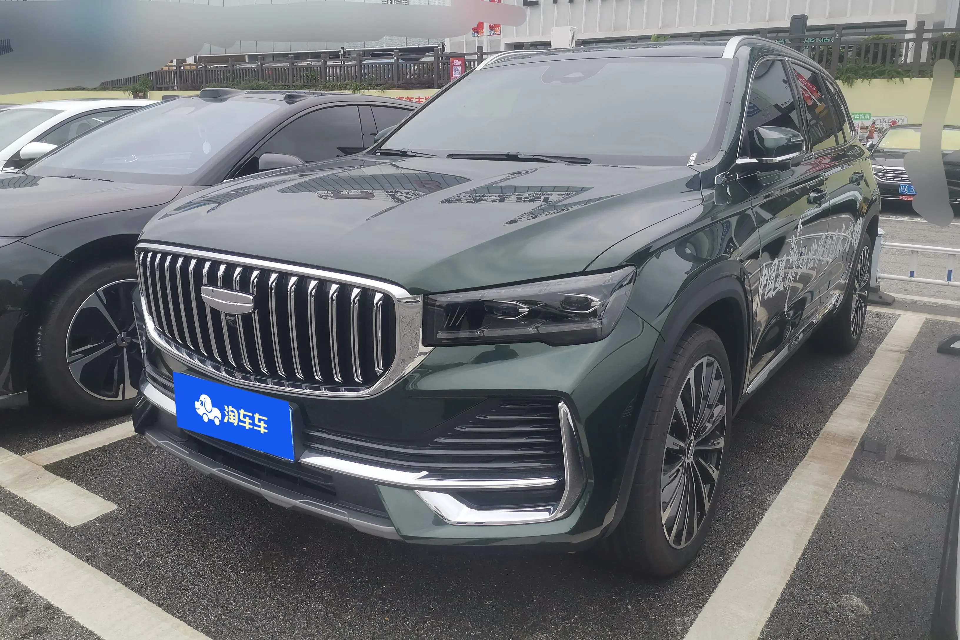 Geely Monjaro (Xingyue L)  из Китая