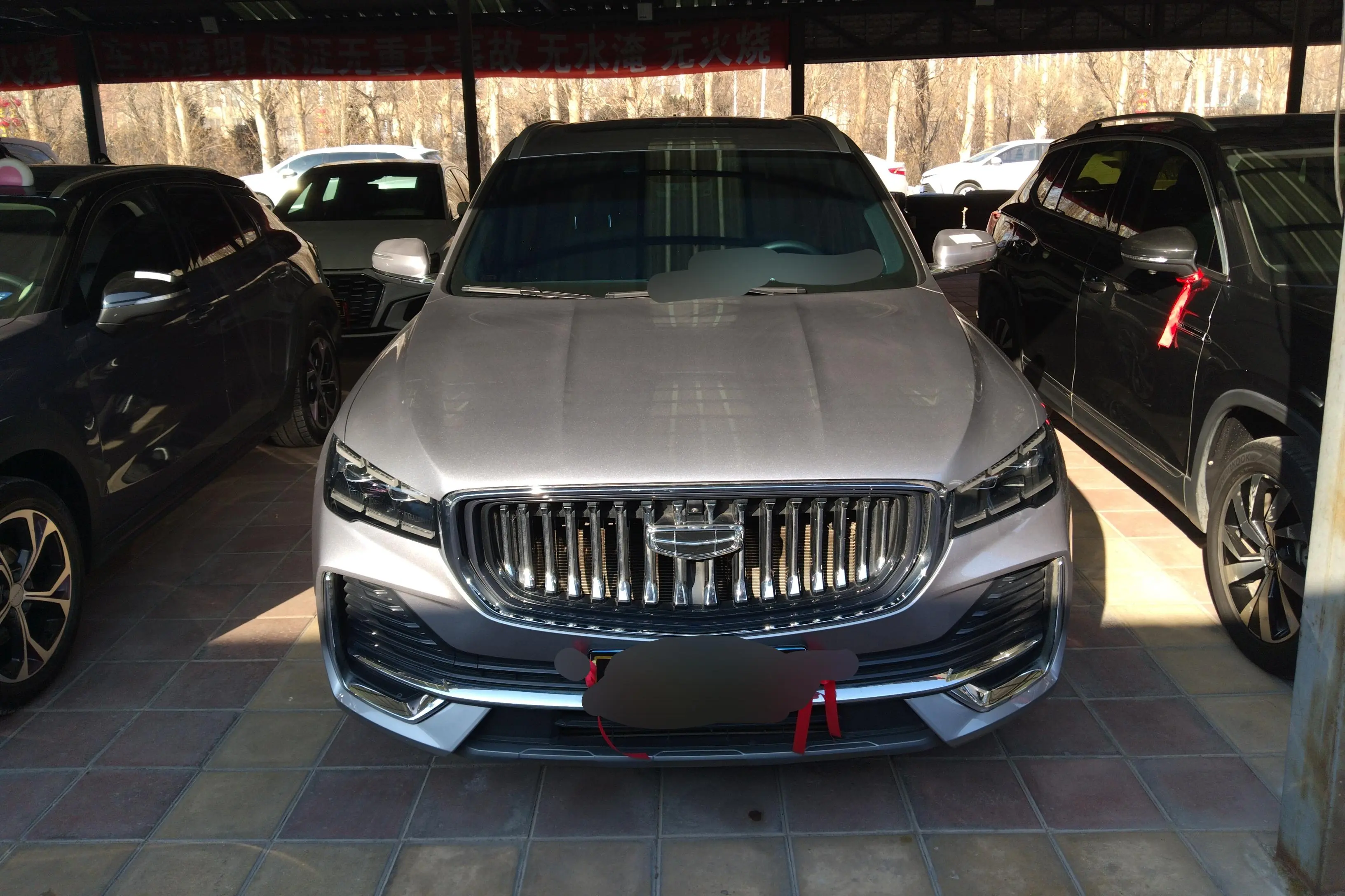 Geely Monjaro (Xingyue L)  из Китая