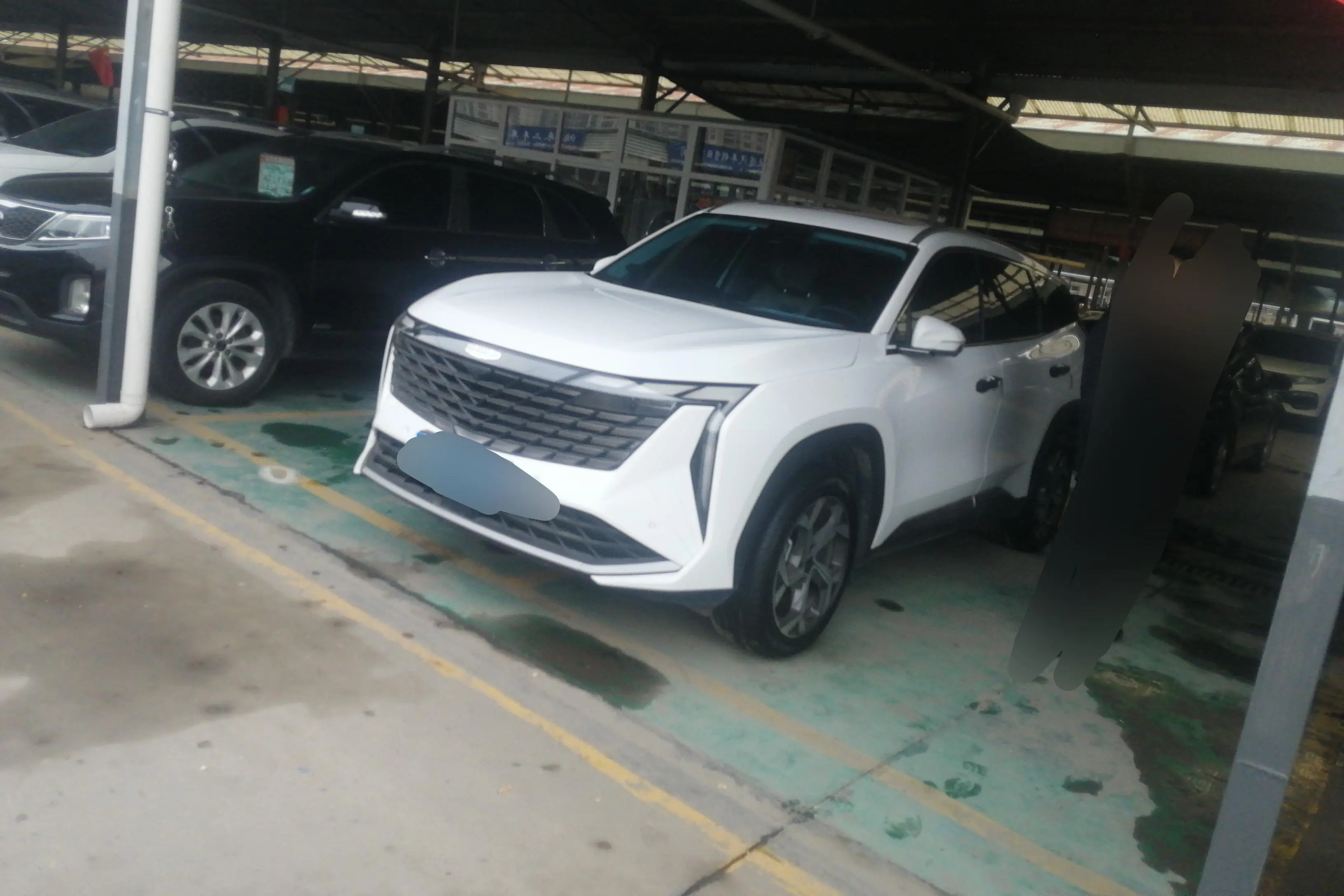 Geely Atlas L (Boyue L)  из Китая