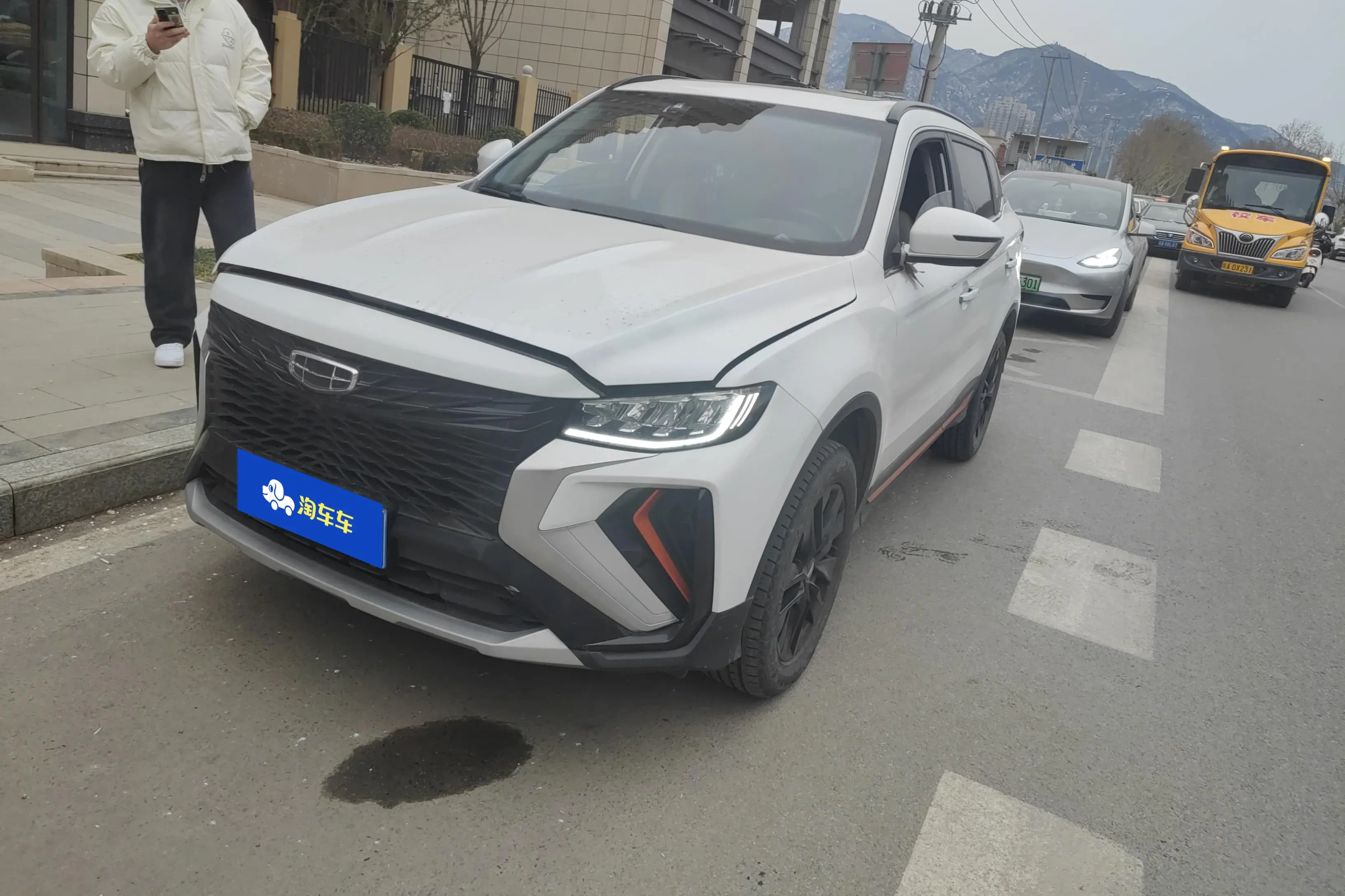 Geely Atlas (Boyue)  из Китая