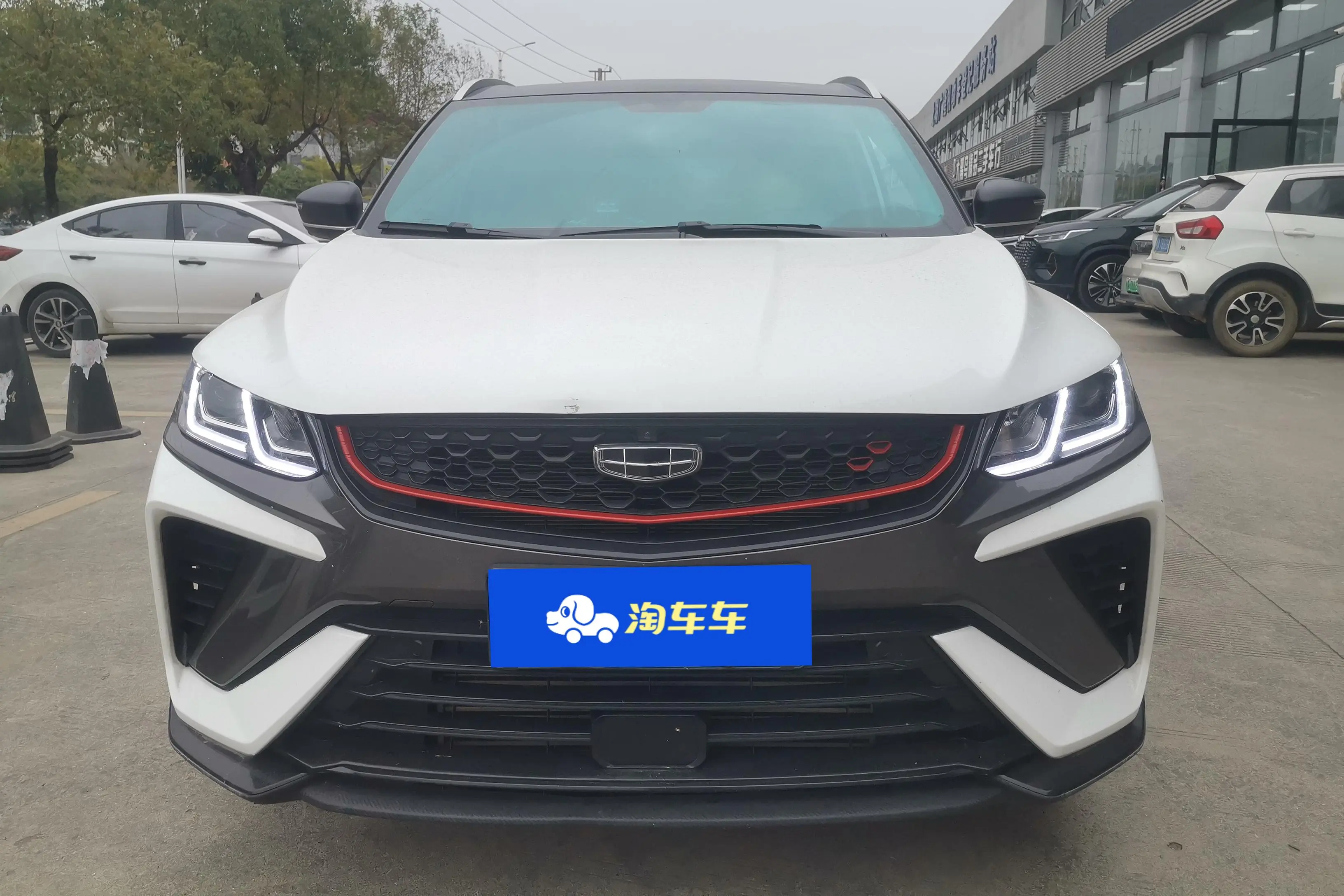Geely Coolray SX11 (Binyue)  из Китая