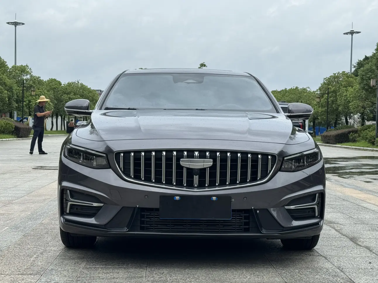 Geely Xing Rui  из Китая