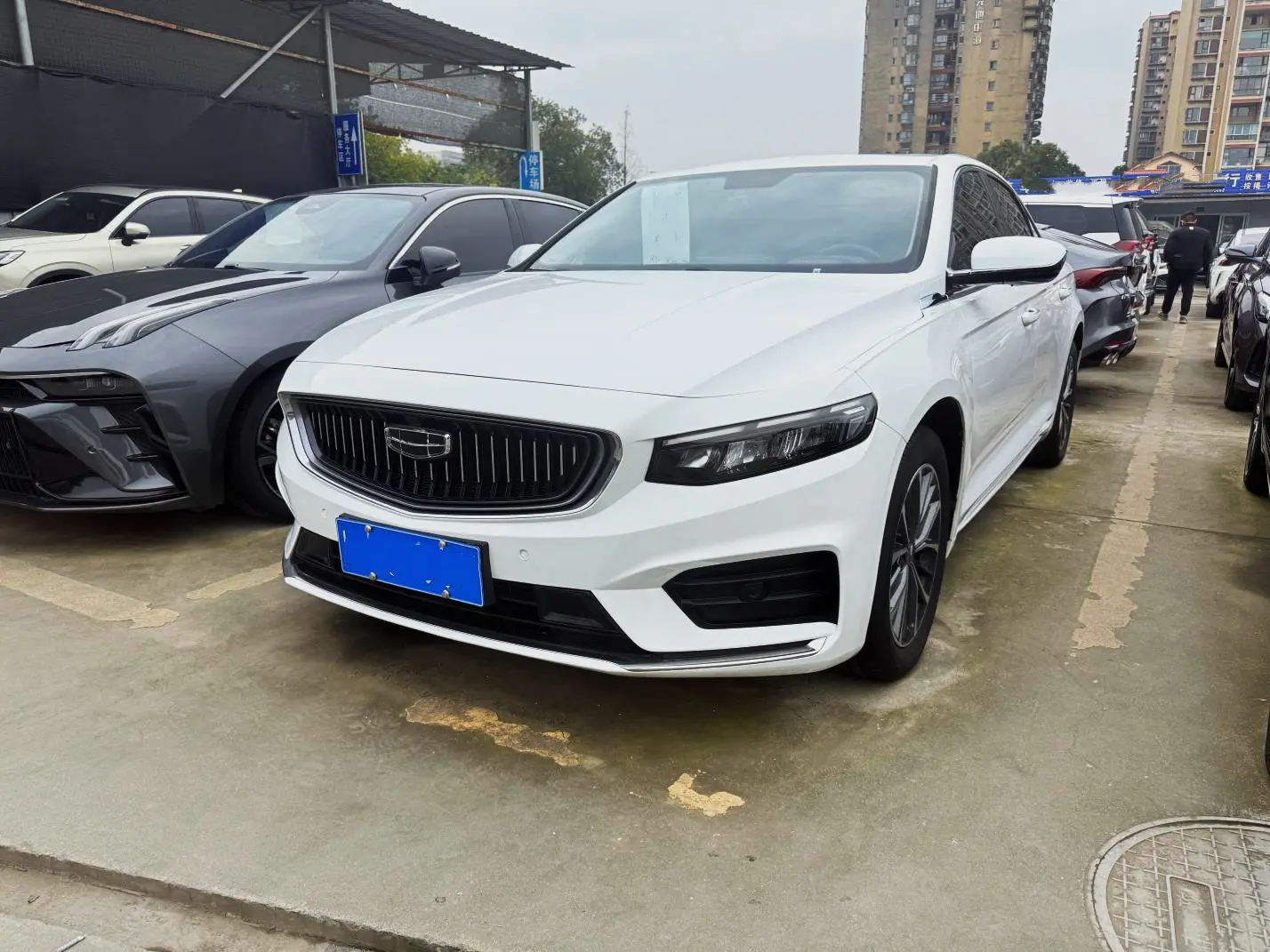 Geely Xing Rui  из Китая