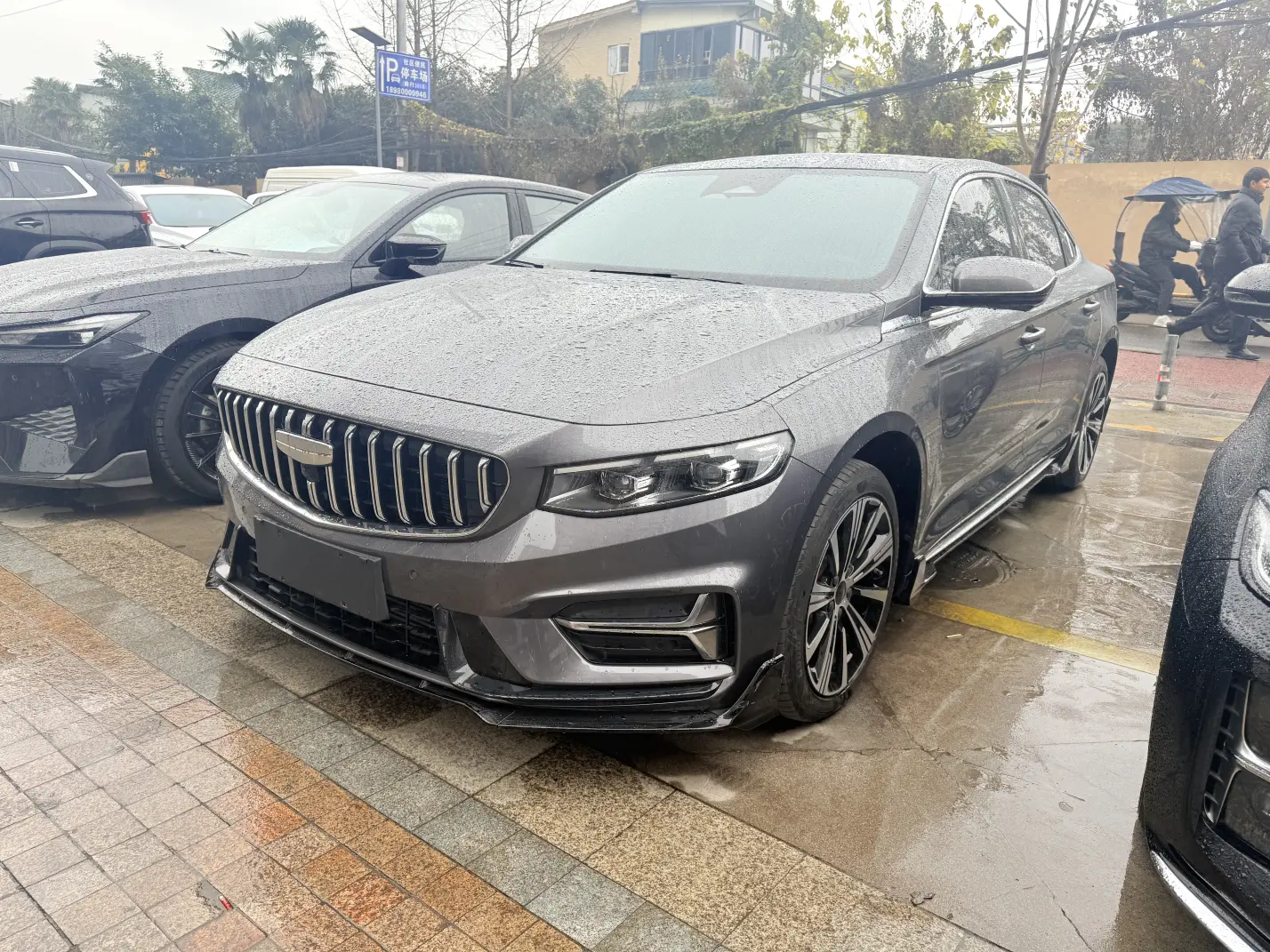 Geely Xing Rui  из Китая