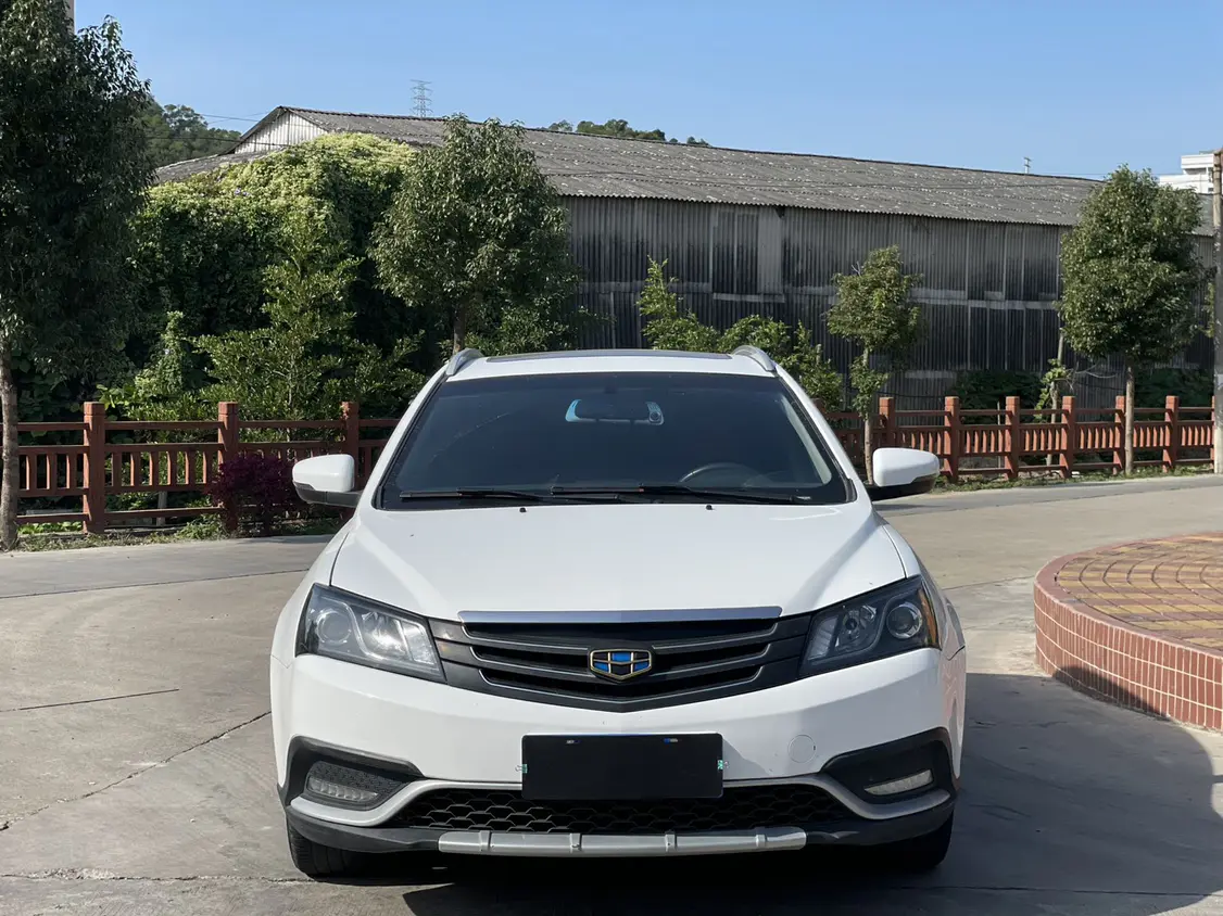 Geely Emgrand  из Китая