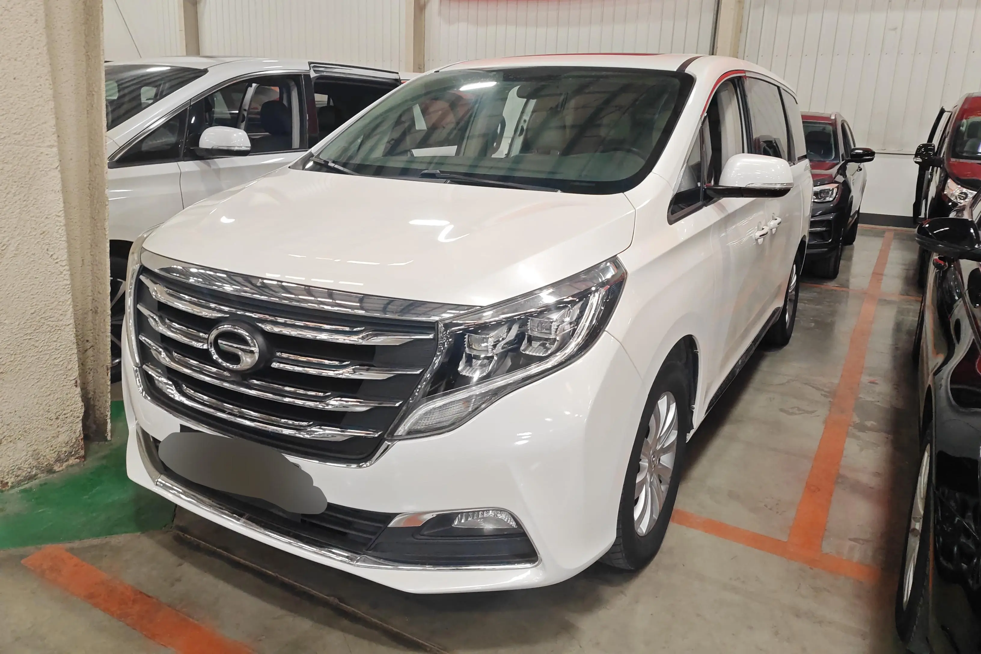 GAC Trumpchi M8  из Китая