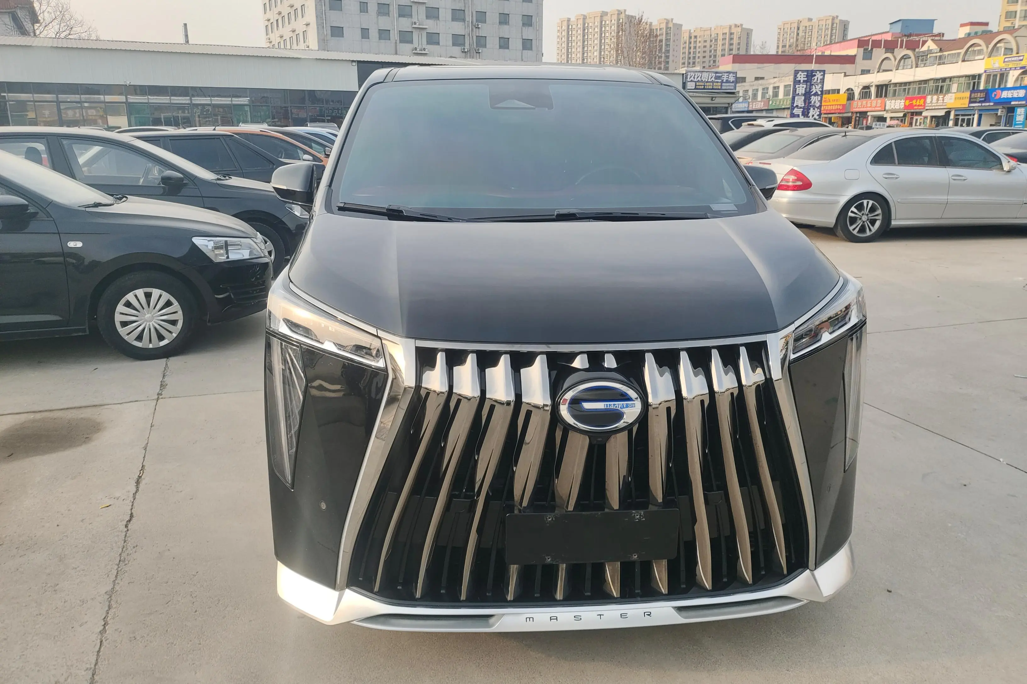 GAC Trumpchi M8  из Китая
