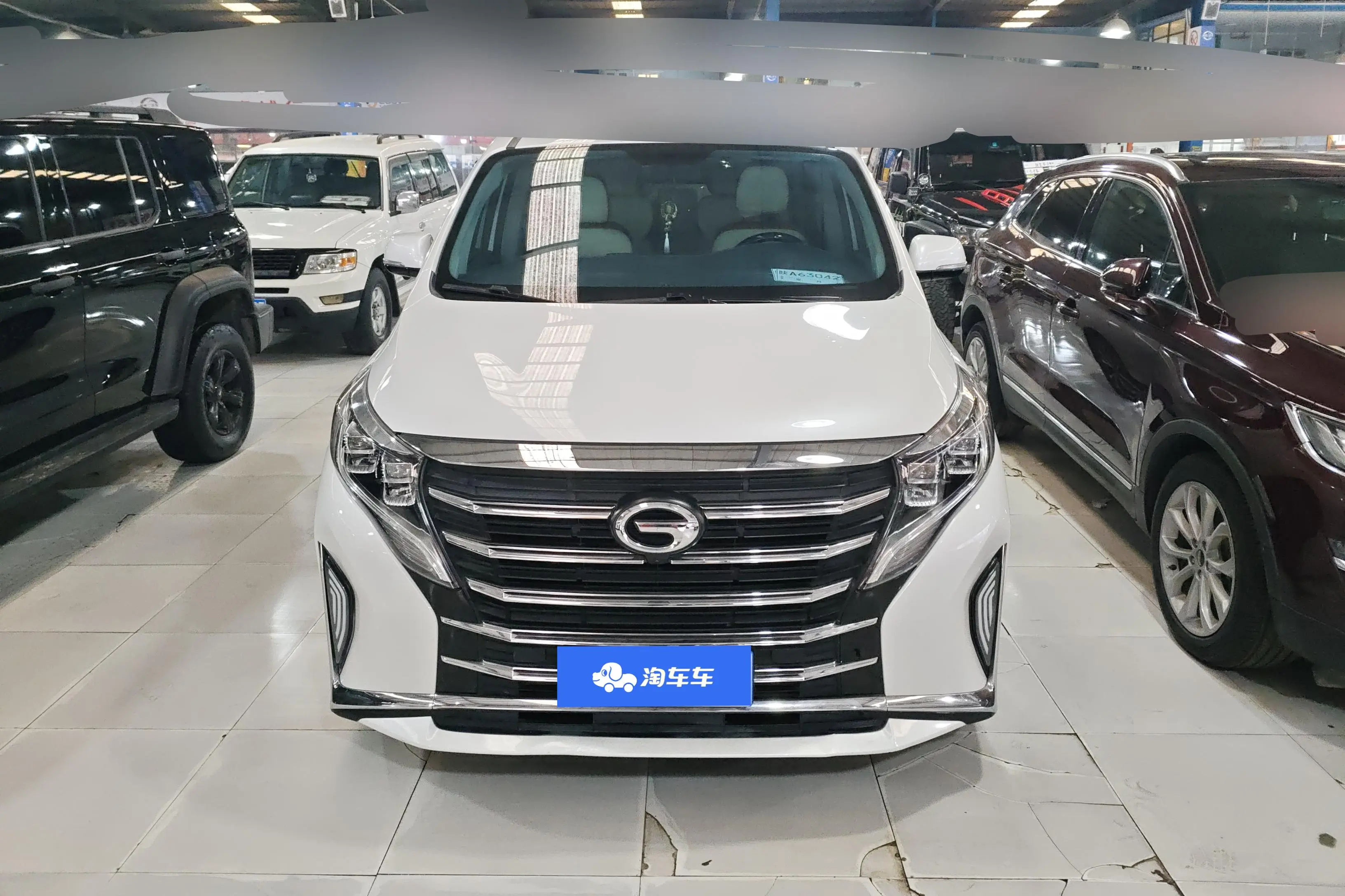 GAC Trumpchi M8  из Китая