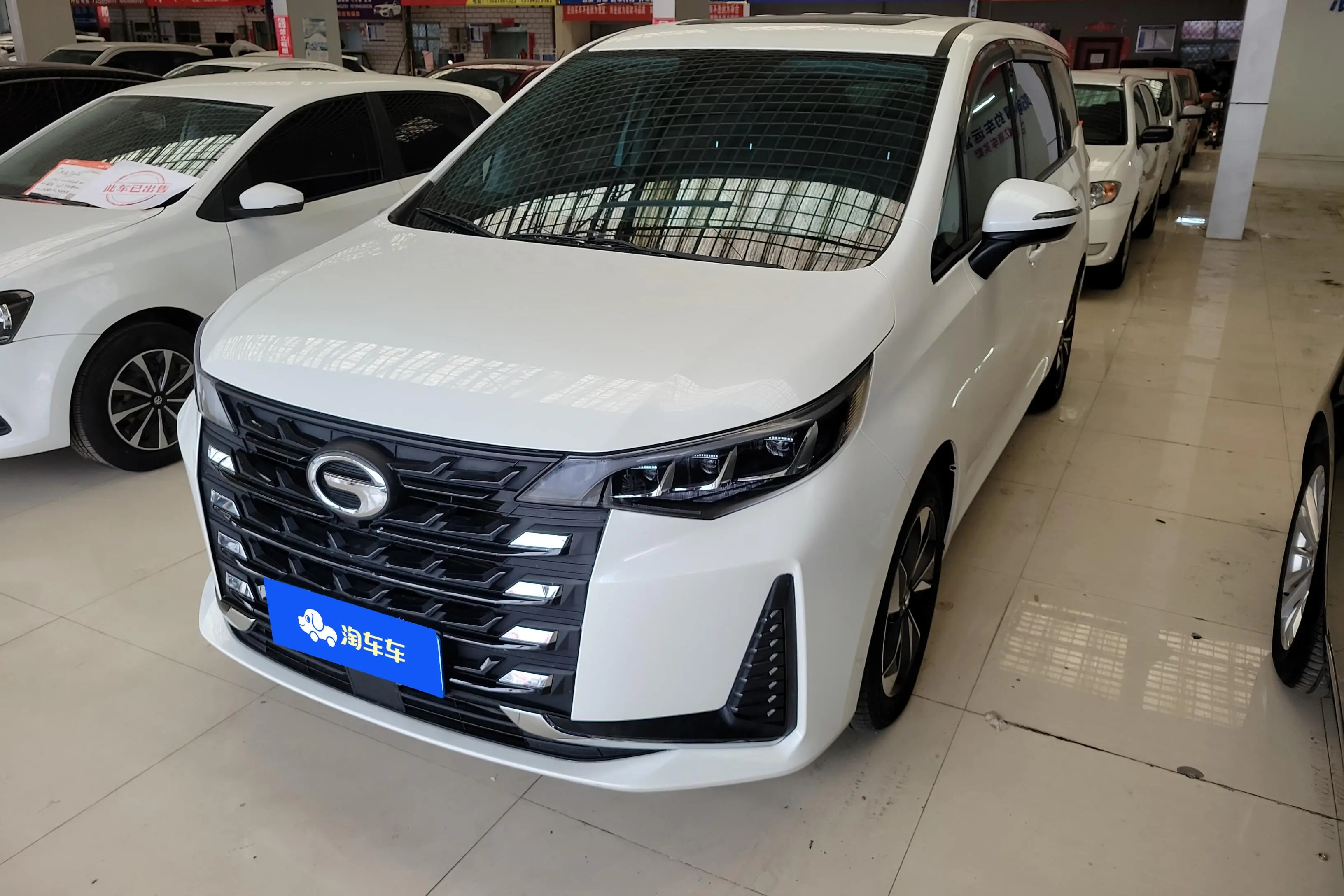 GAC Trumpchi M6  из Китая