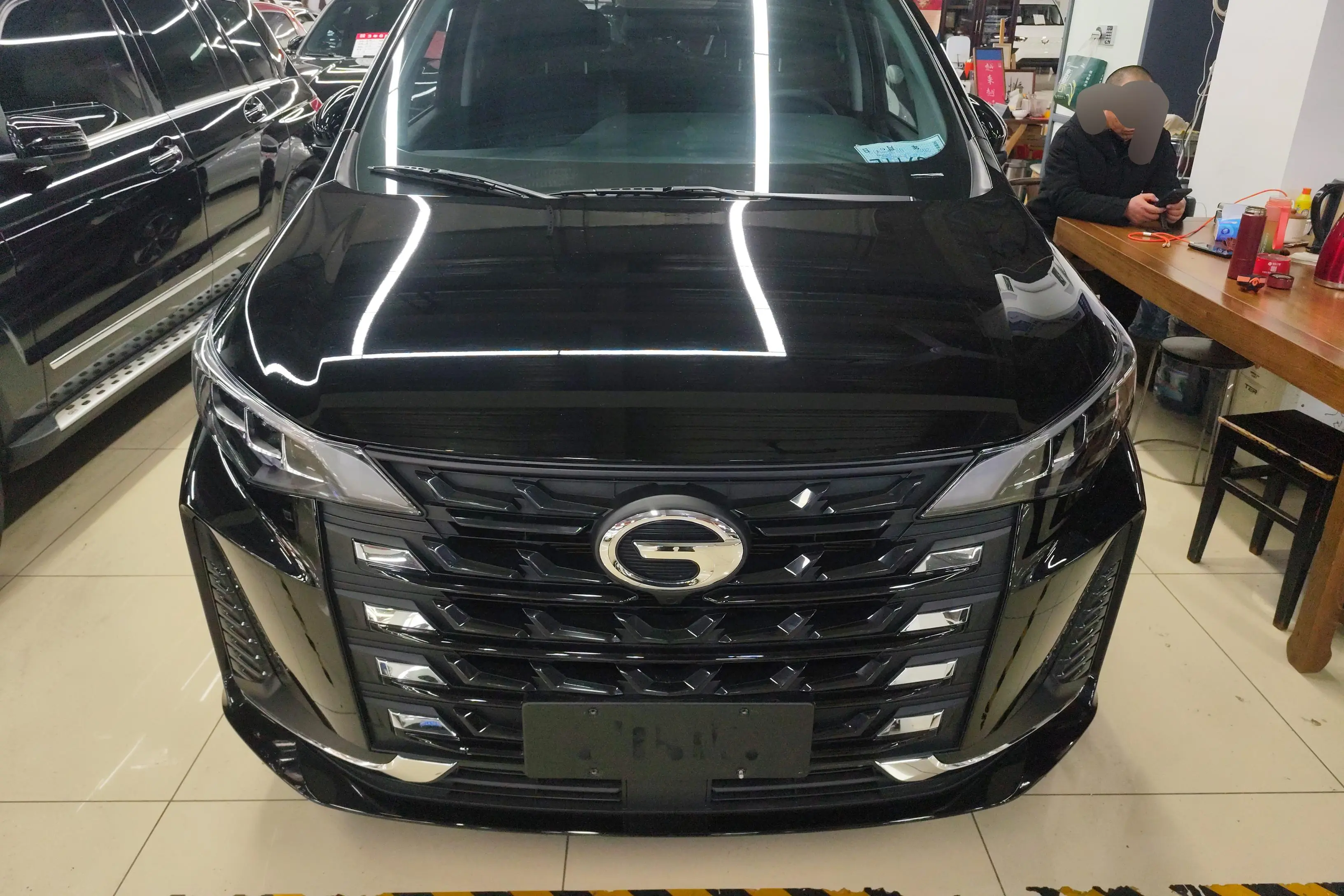 GAC Trumpchi M6  из Китая