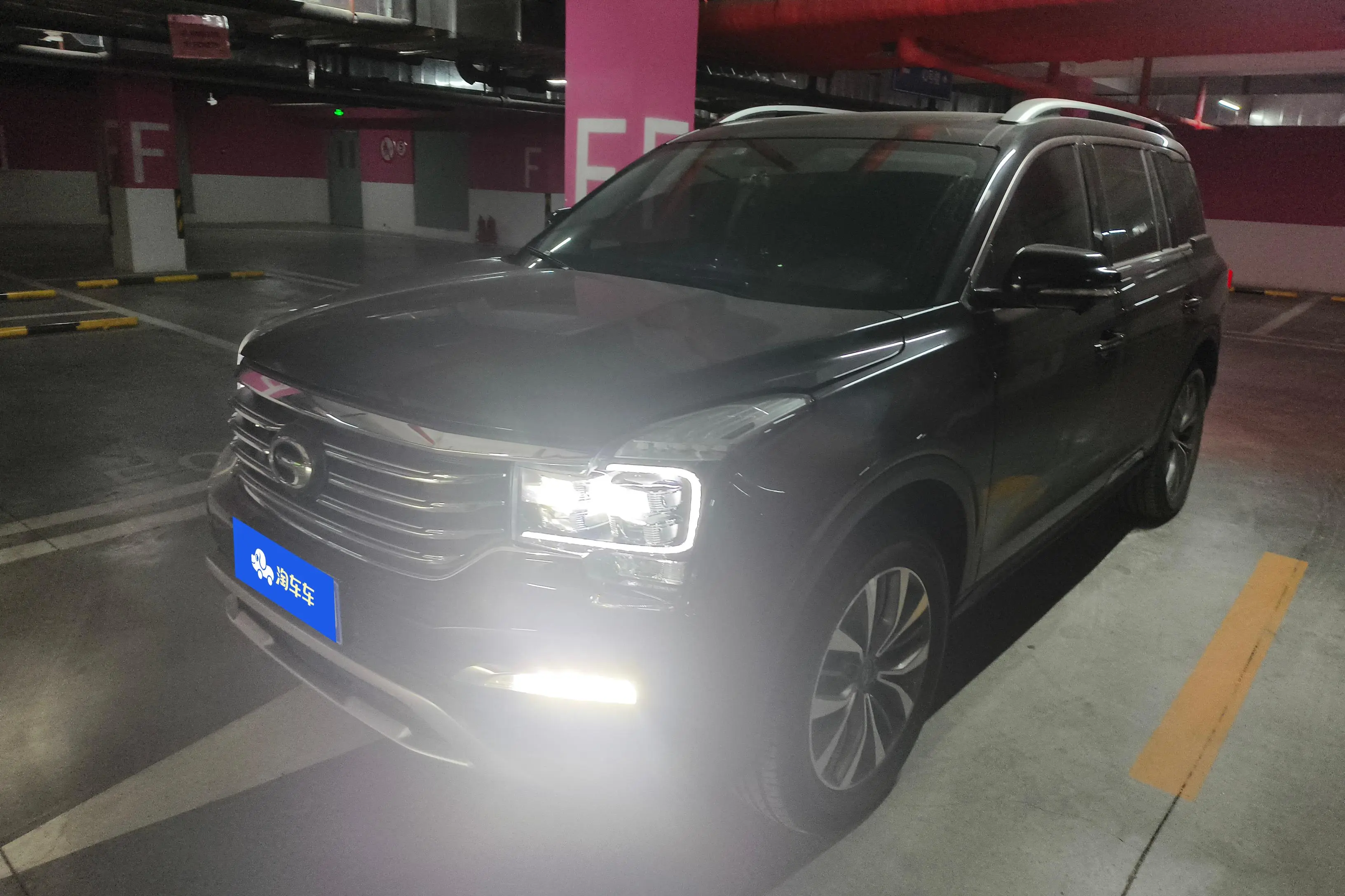 GAC Trumpchi GS8  из Китая
