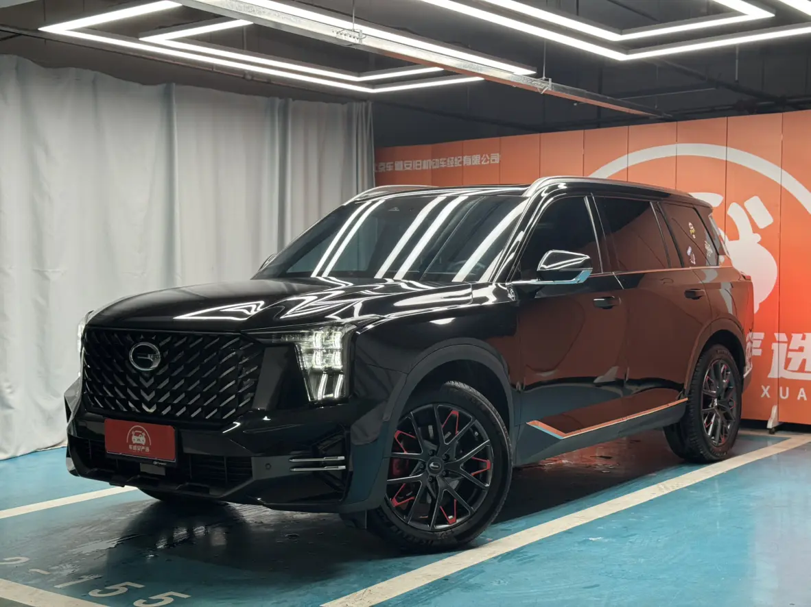 GAC Trumpchi GS8  из Китая