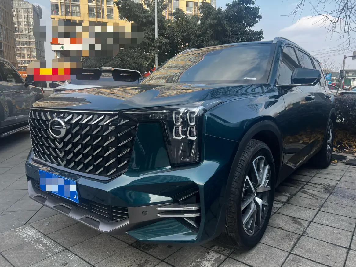 GAC Trumpchi GS8  из Китая
