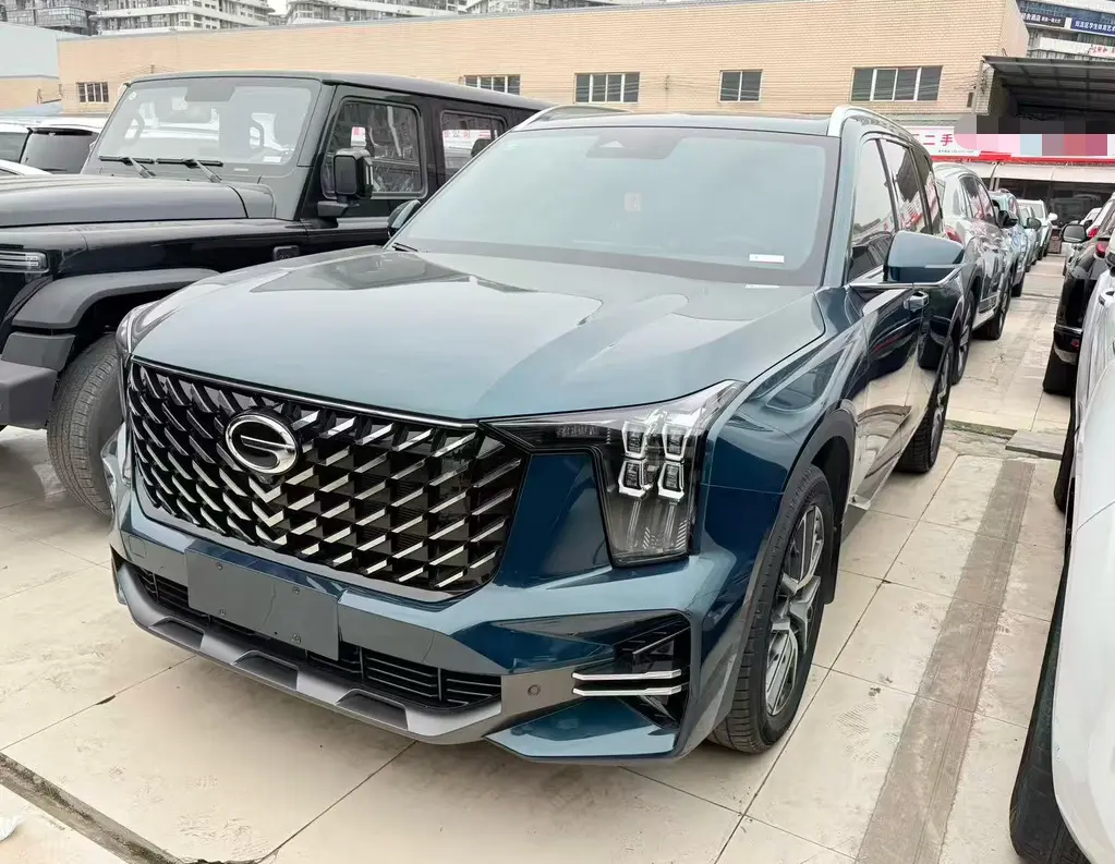 GAC Trumpchi GS8  из Китая