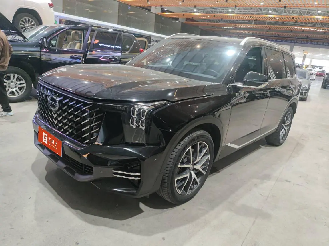 GAC Trumpchi GS8  из Китая