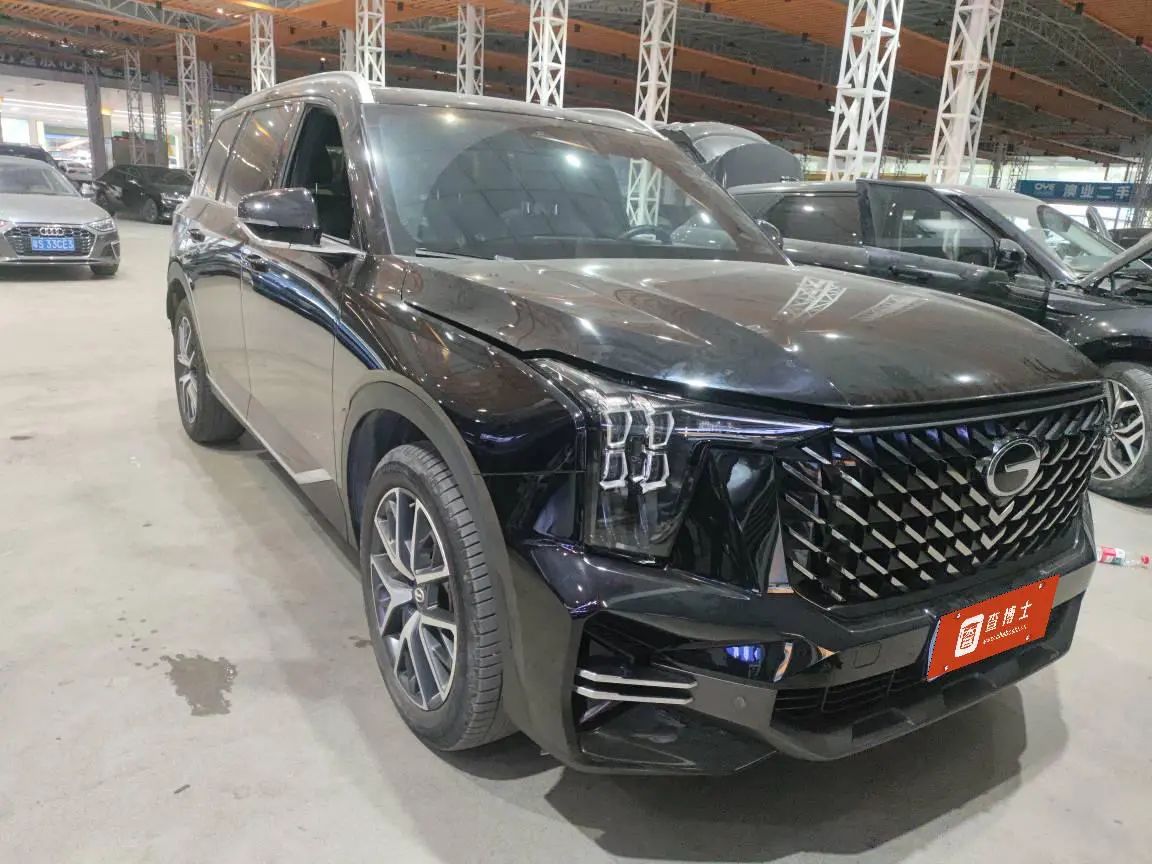 GAC Trumpchi GS8  из Китая