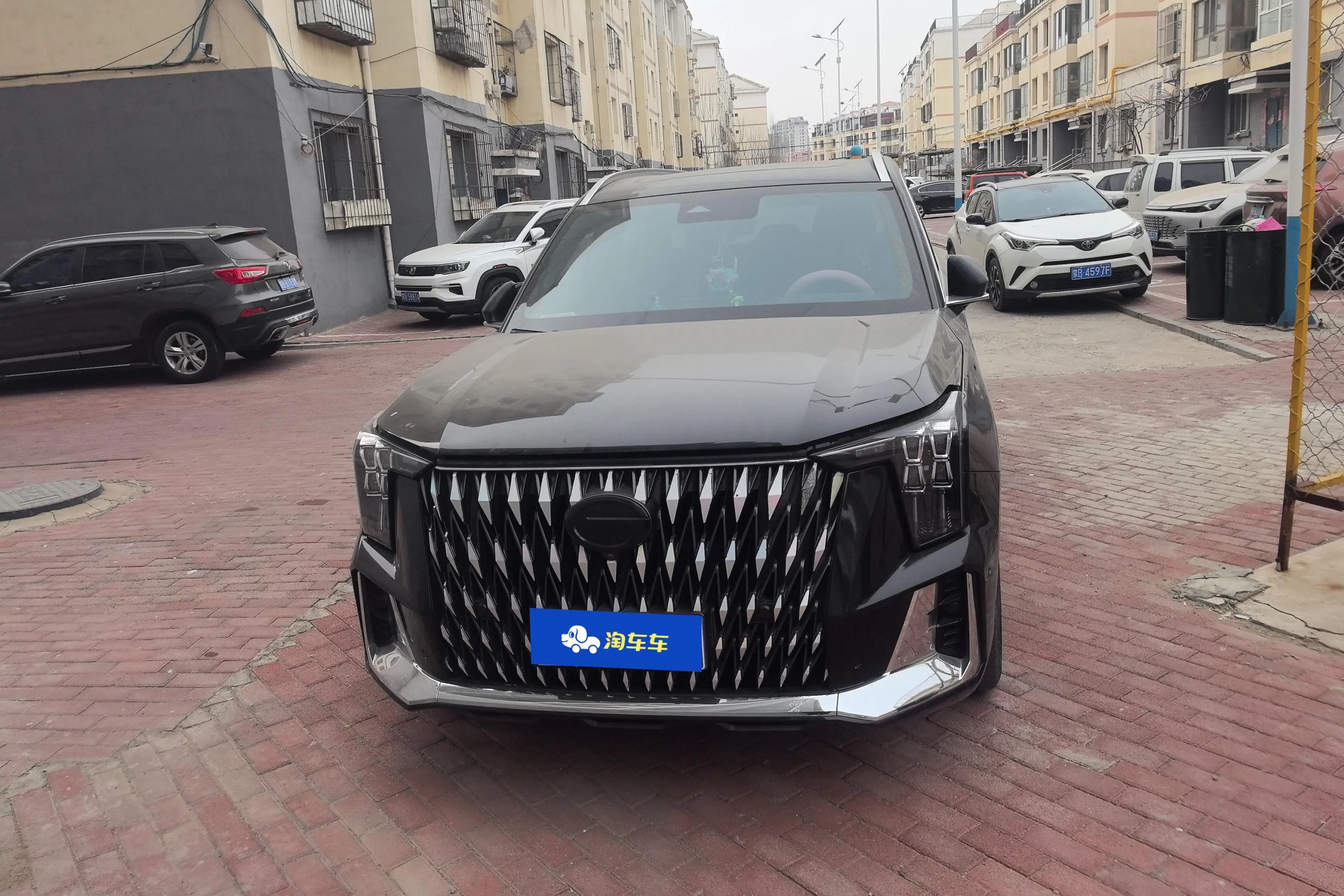 GAC Trumpchi GS8  из Китая