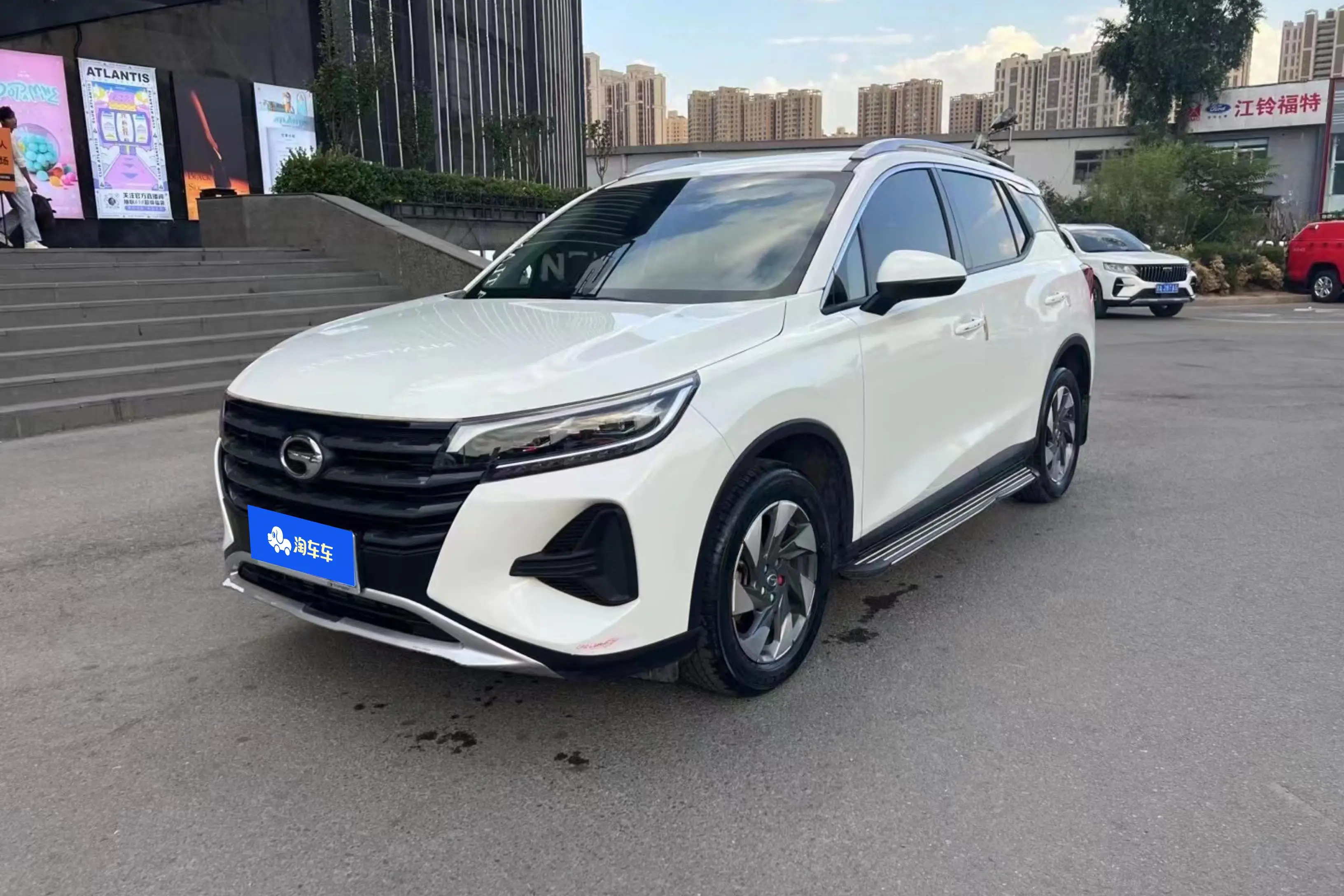 GAC Trumpchi GS4  из Китая