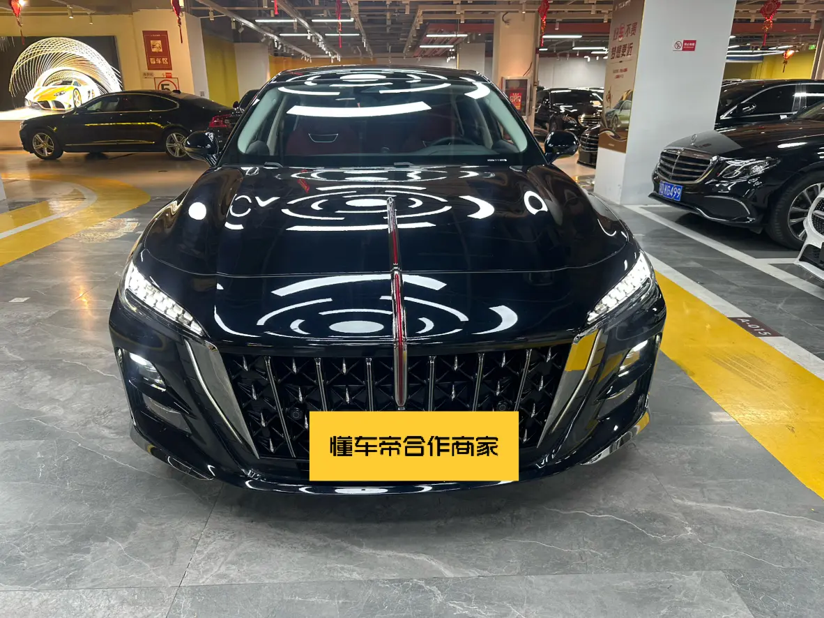 Hongqi H6  из Китая