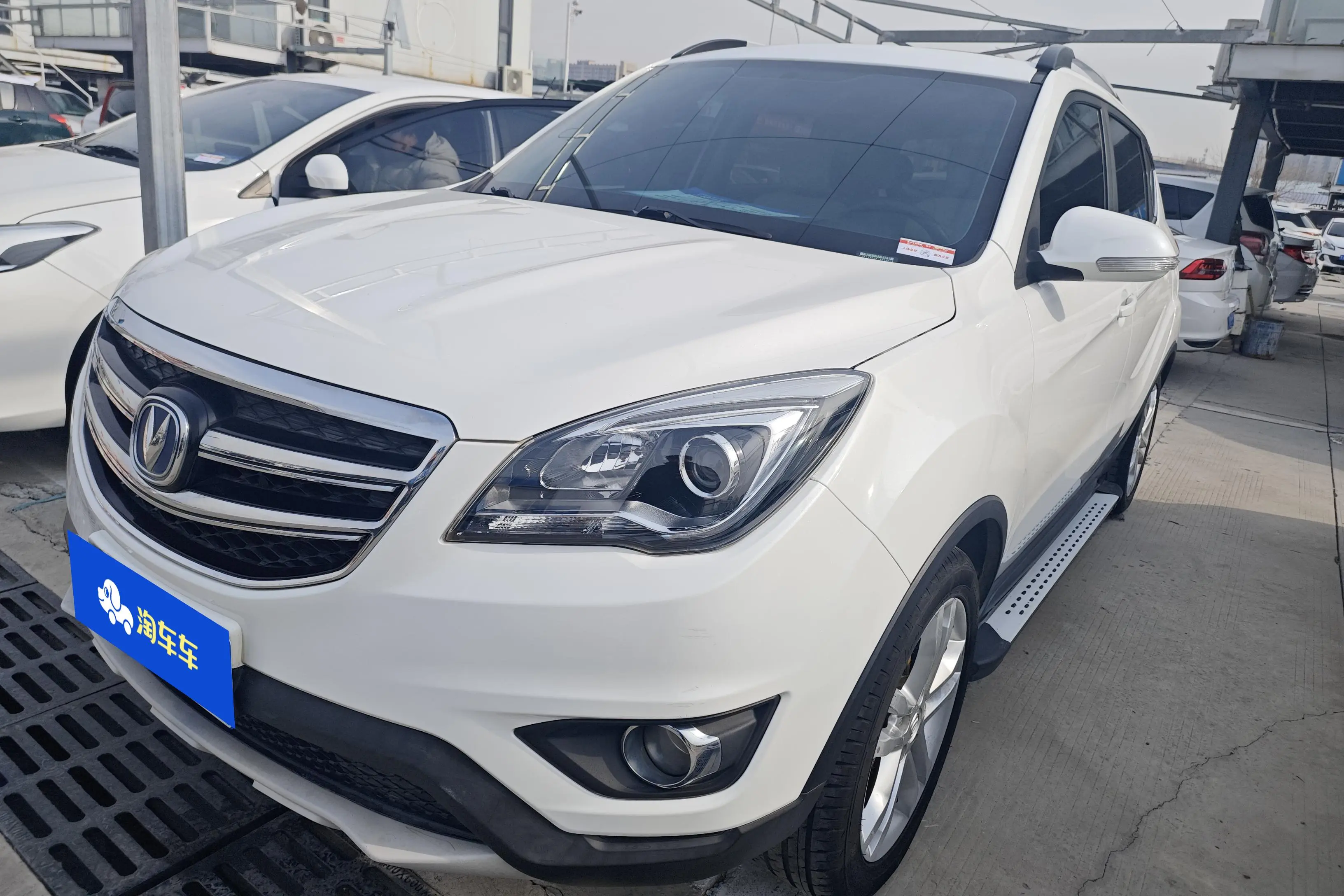Changan CS35  из Китая