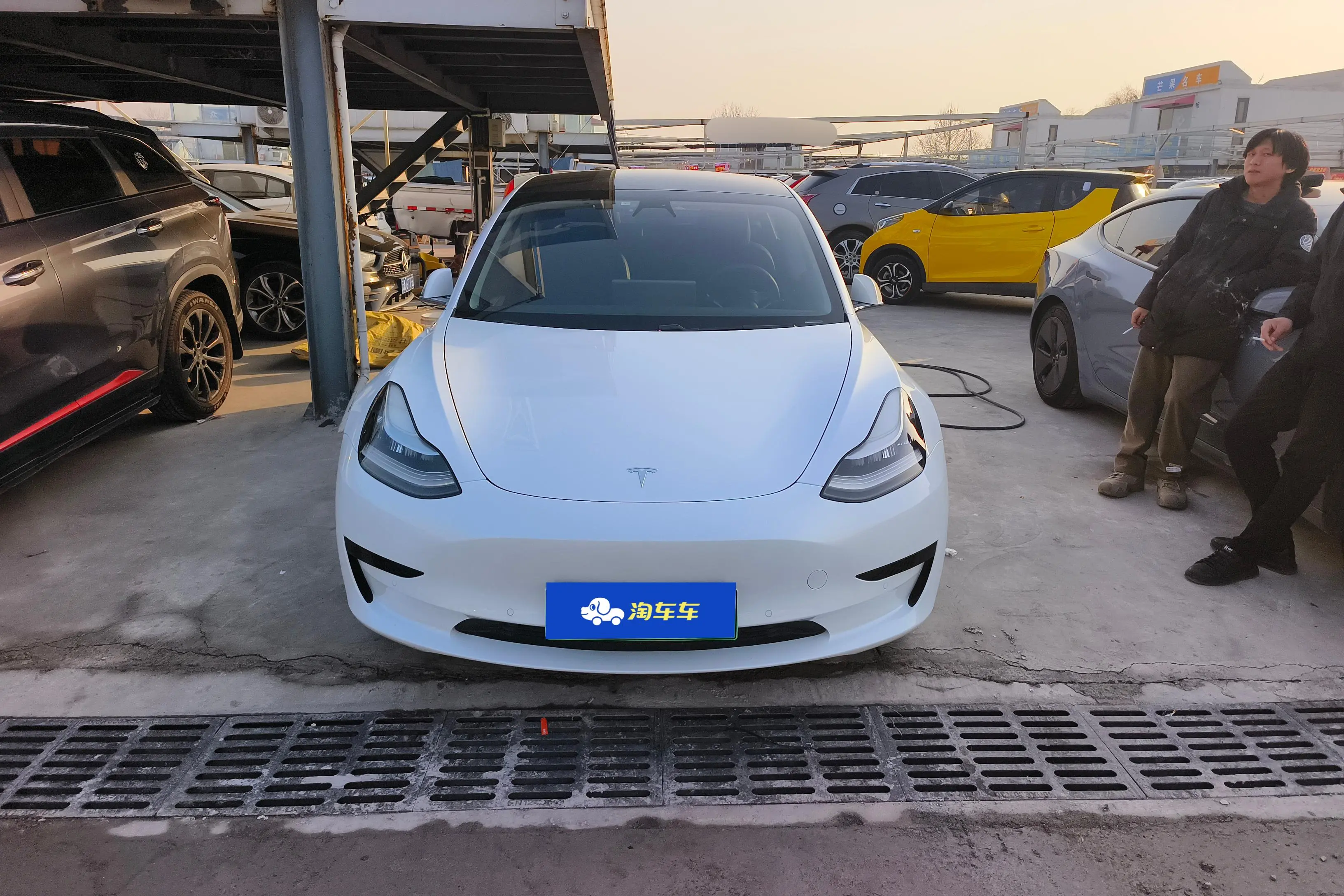 Tesla Model 3  из Китая