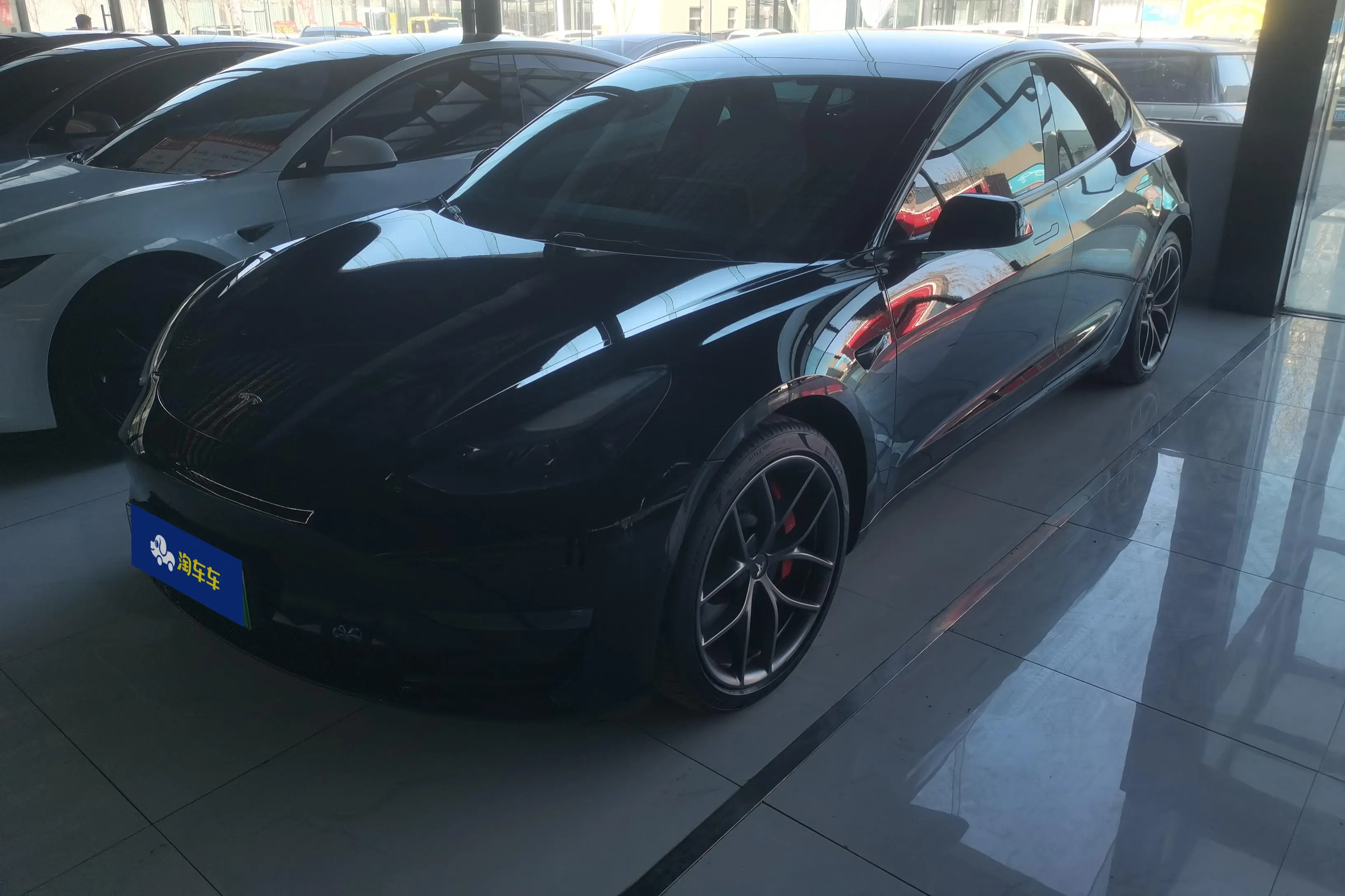 Tesla Model 3  из Китая