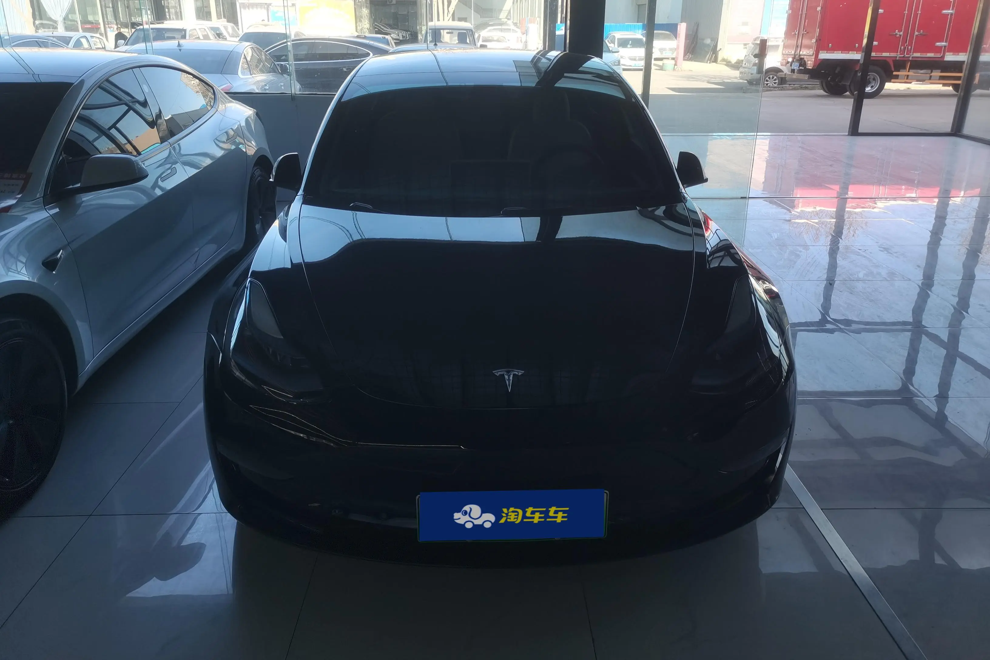 Tesla Model 3  из Китая