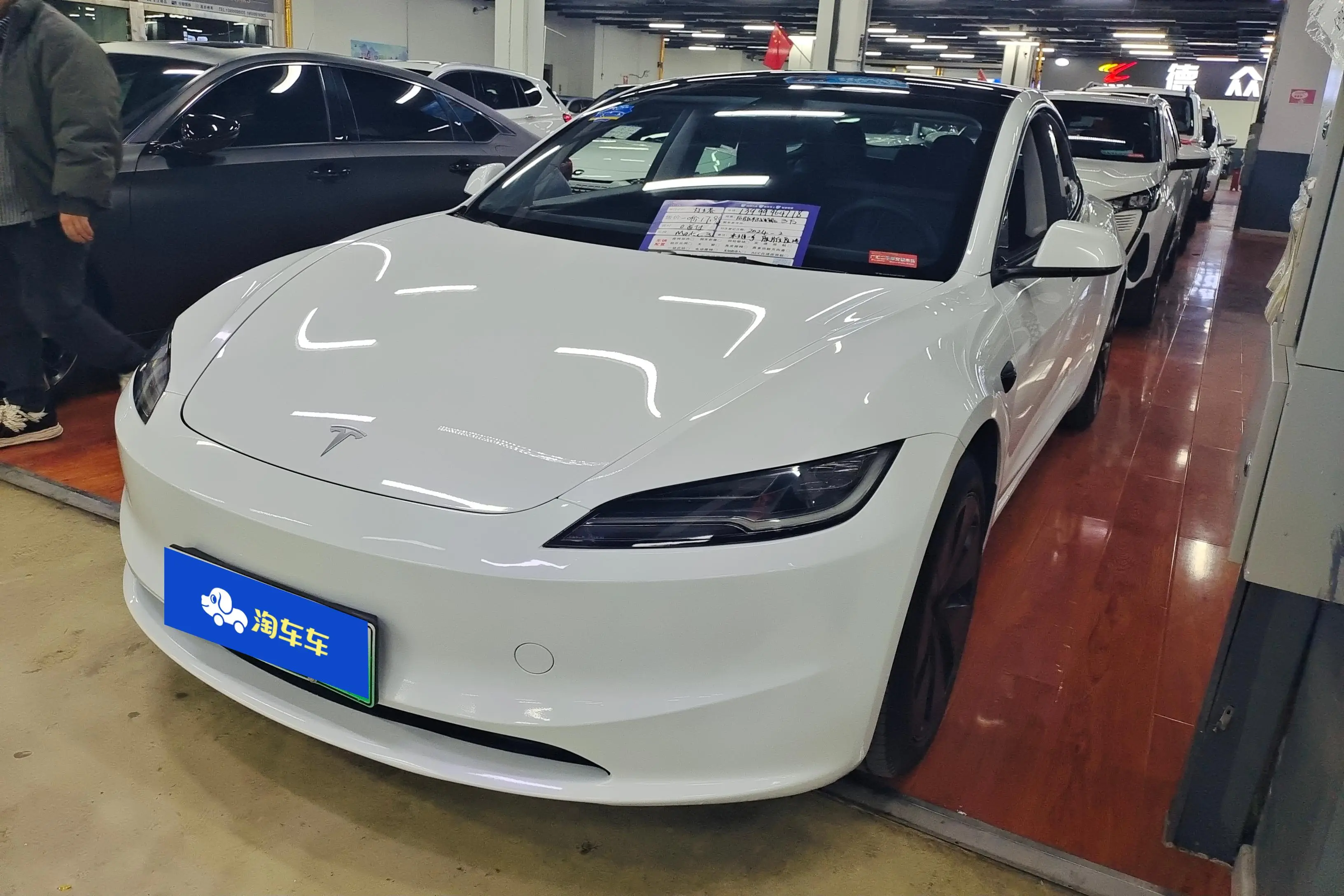 Tesla Model 3  из Китая