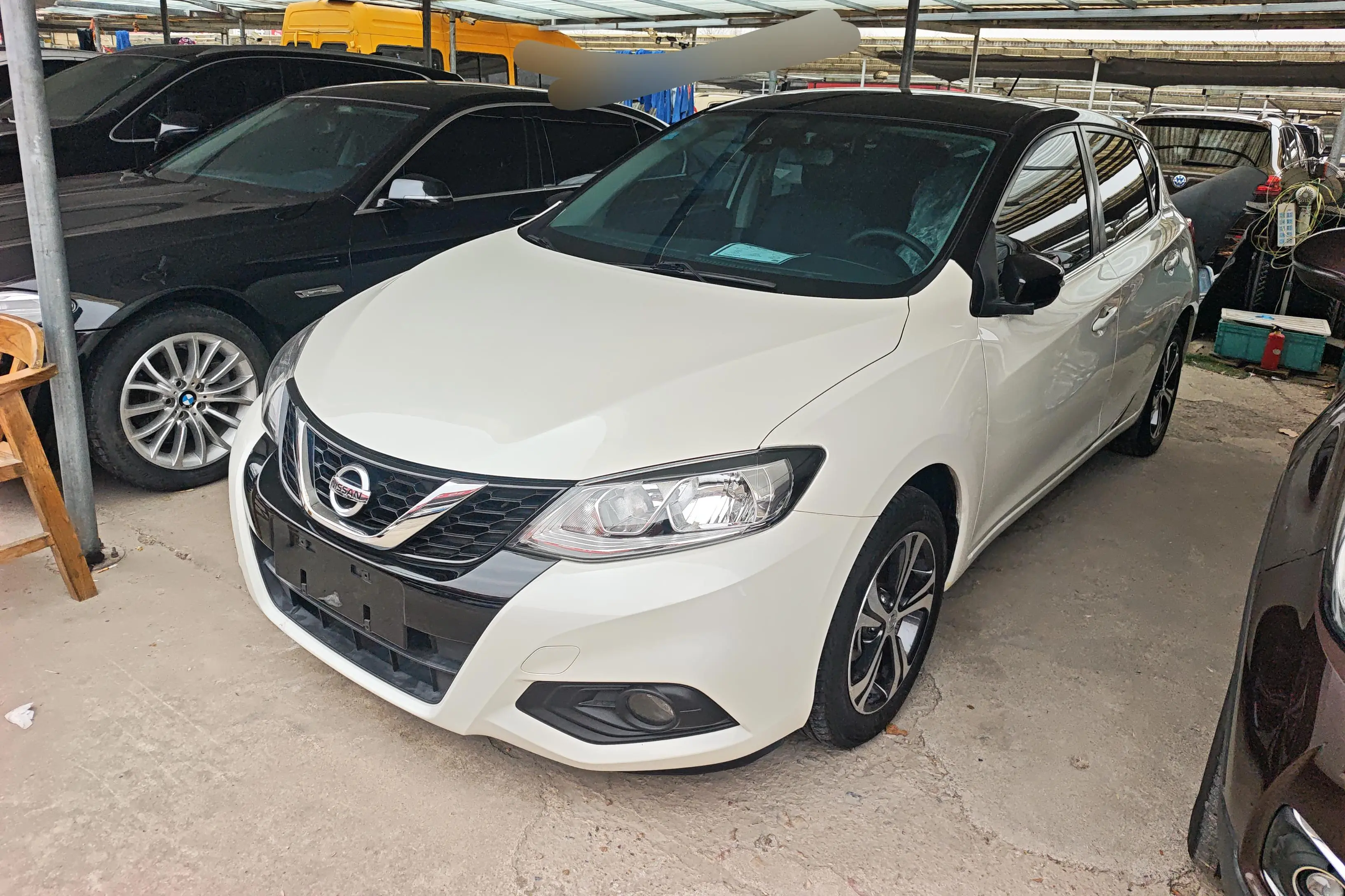 Nissan Tiida  из Китая