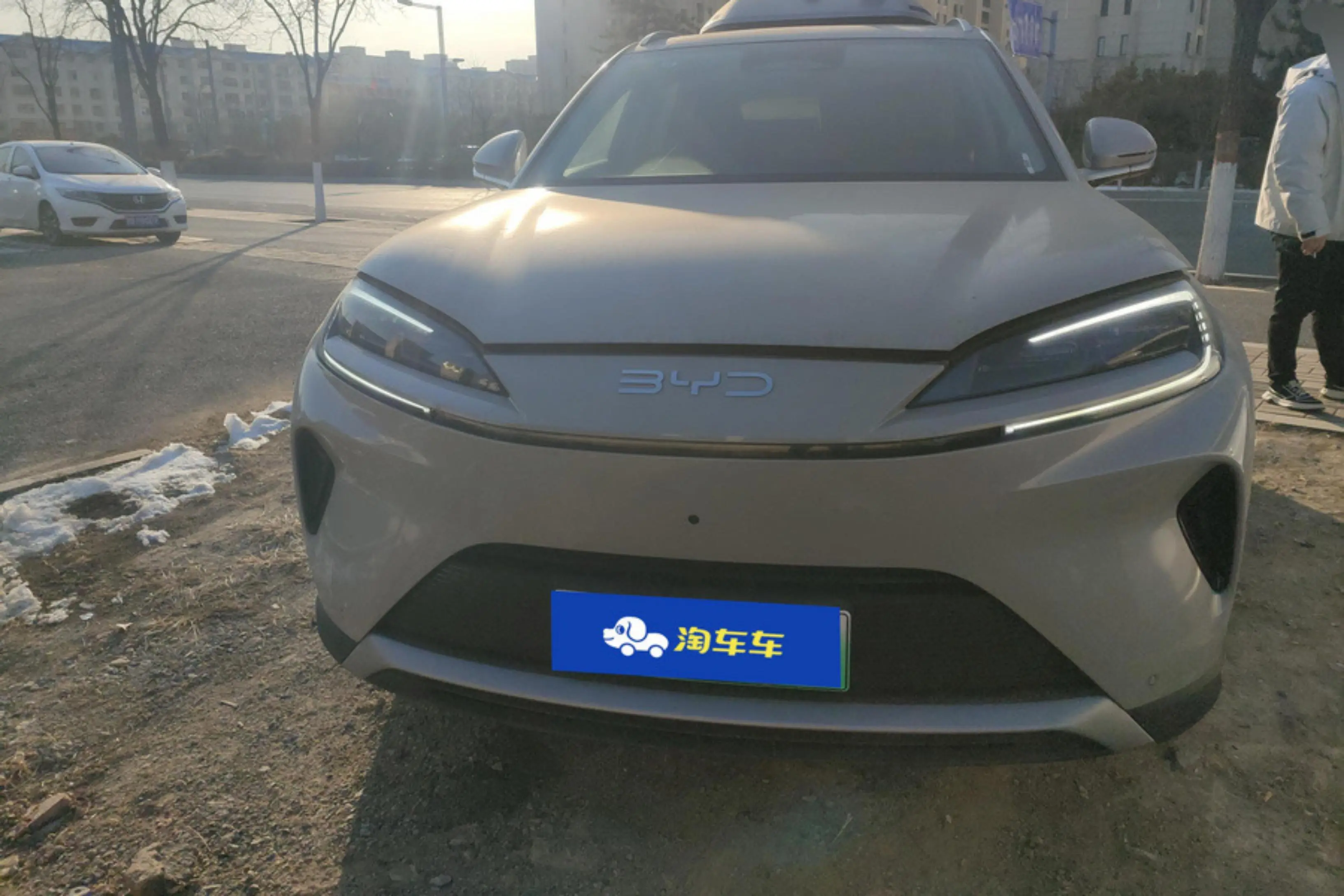 BYD Sea Lion 07DM  из Китая