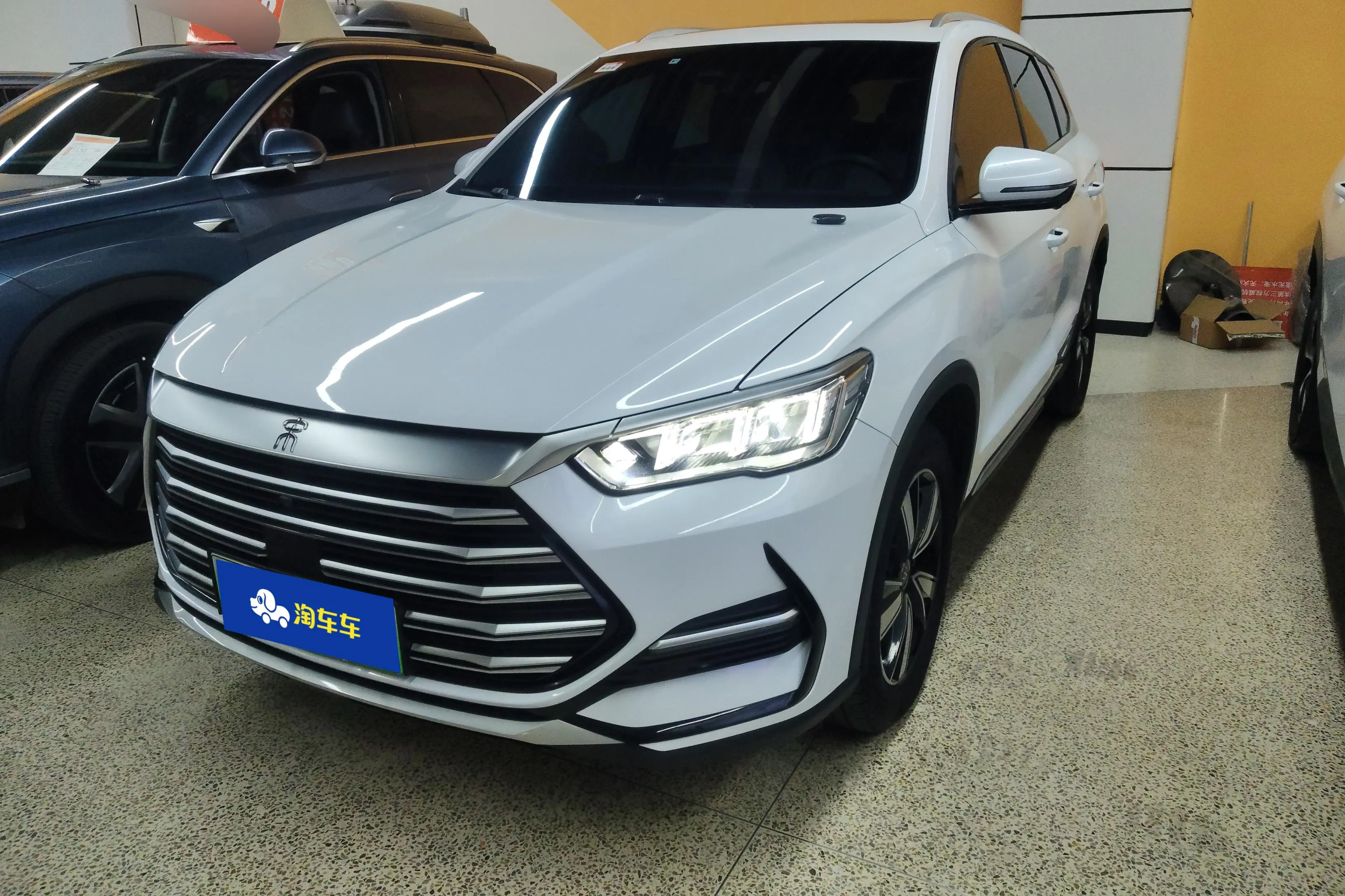BYD Song Pro DM  из Китая