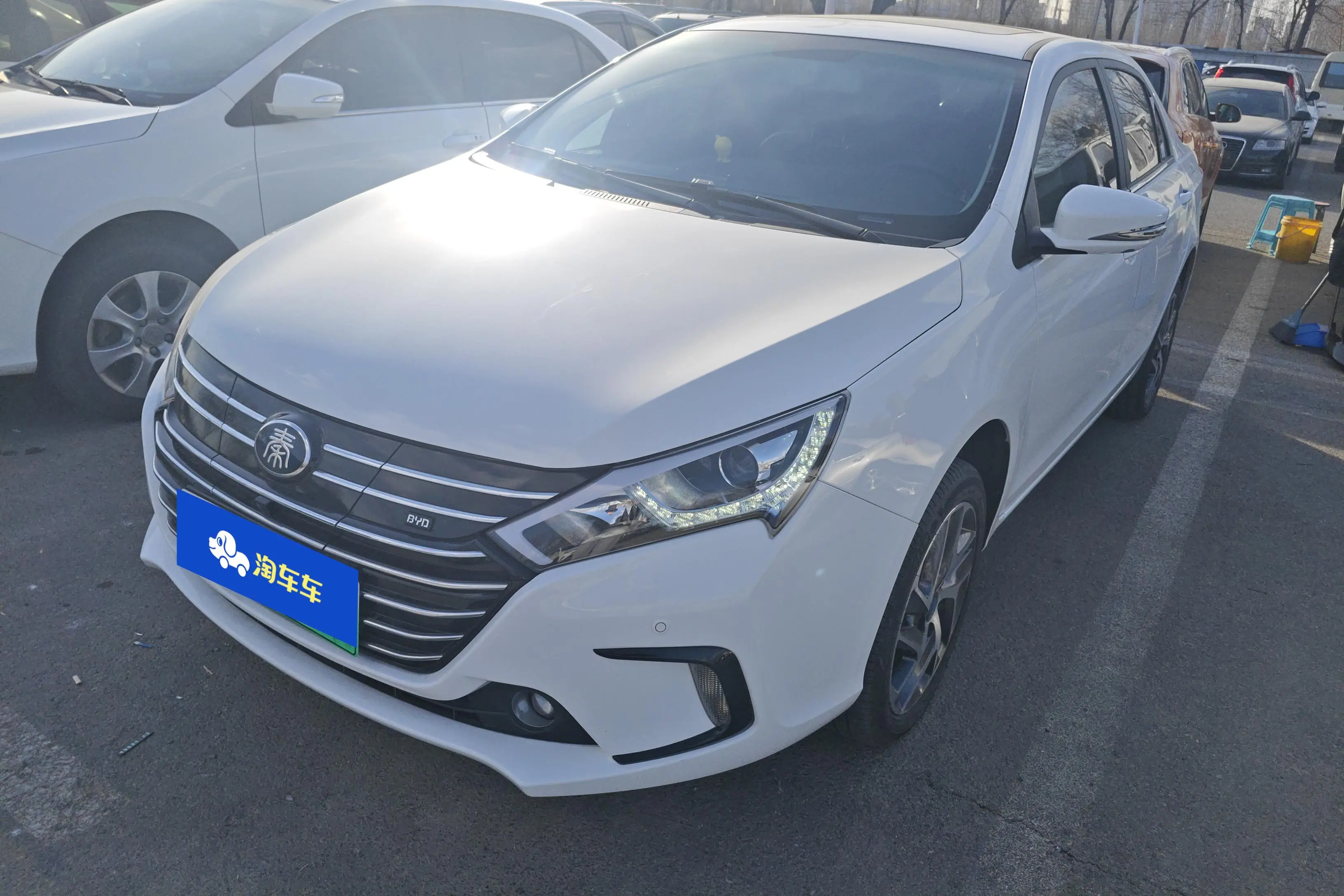 BYD QinEV  из Китая