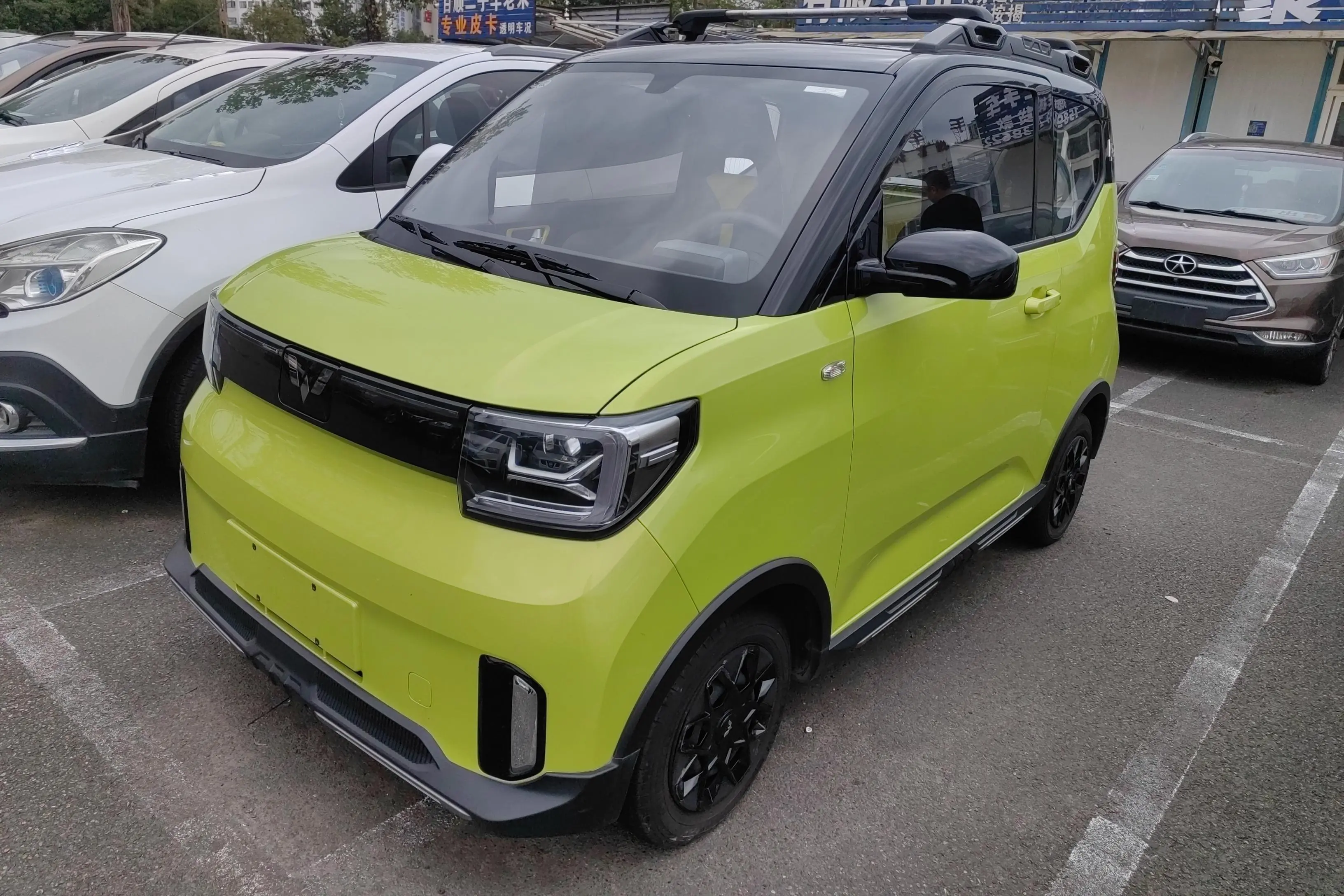 Wuling Hongguang MINIEV  из Китая