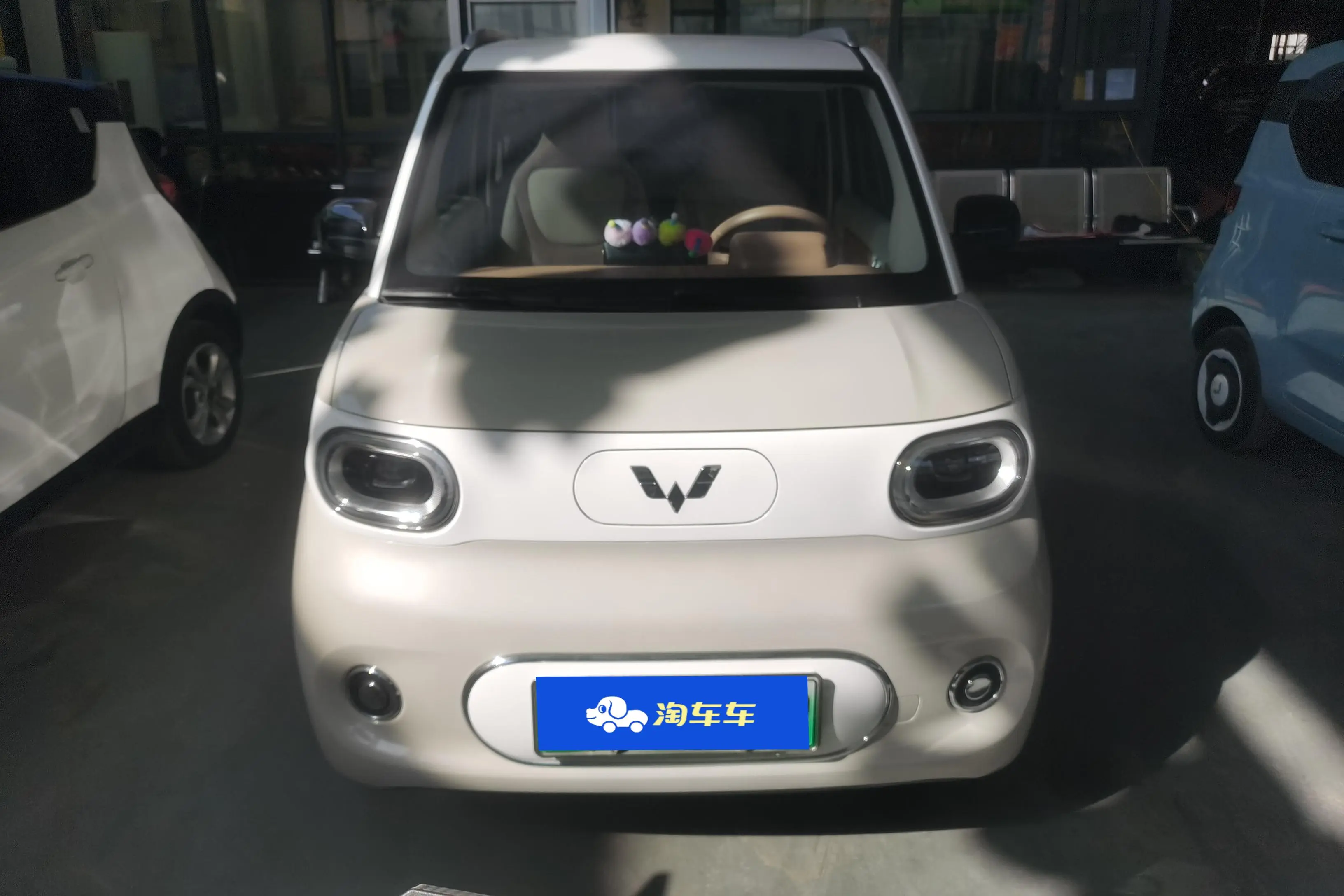 Wuling Hongguang MINIEV  из Китая